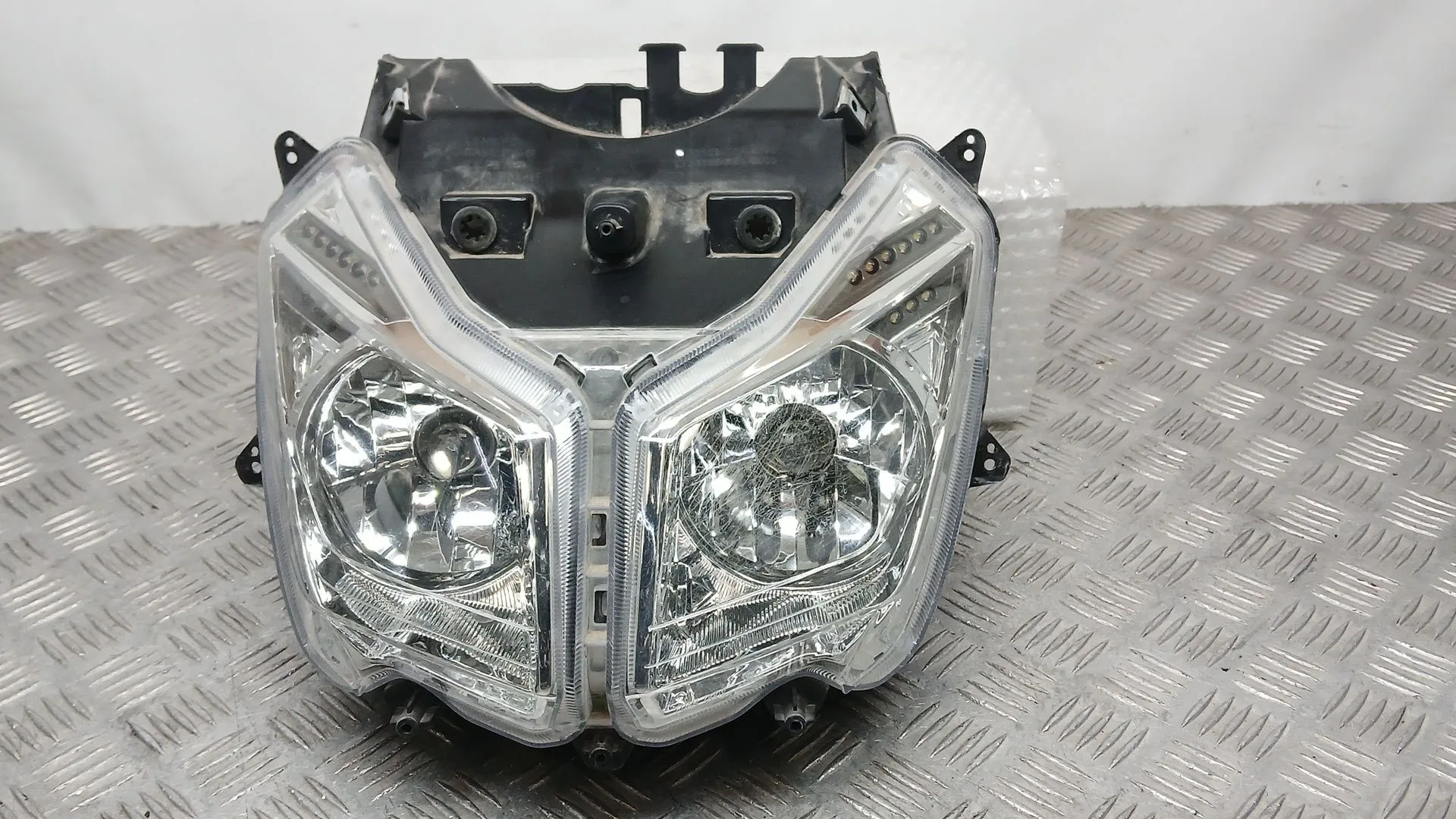 Faro Derecho para Sym Jet