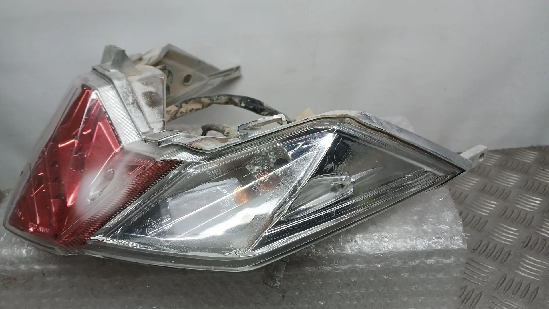 Piloto Trasero Central para Sym Jet