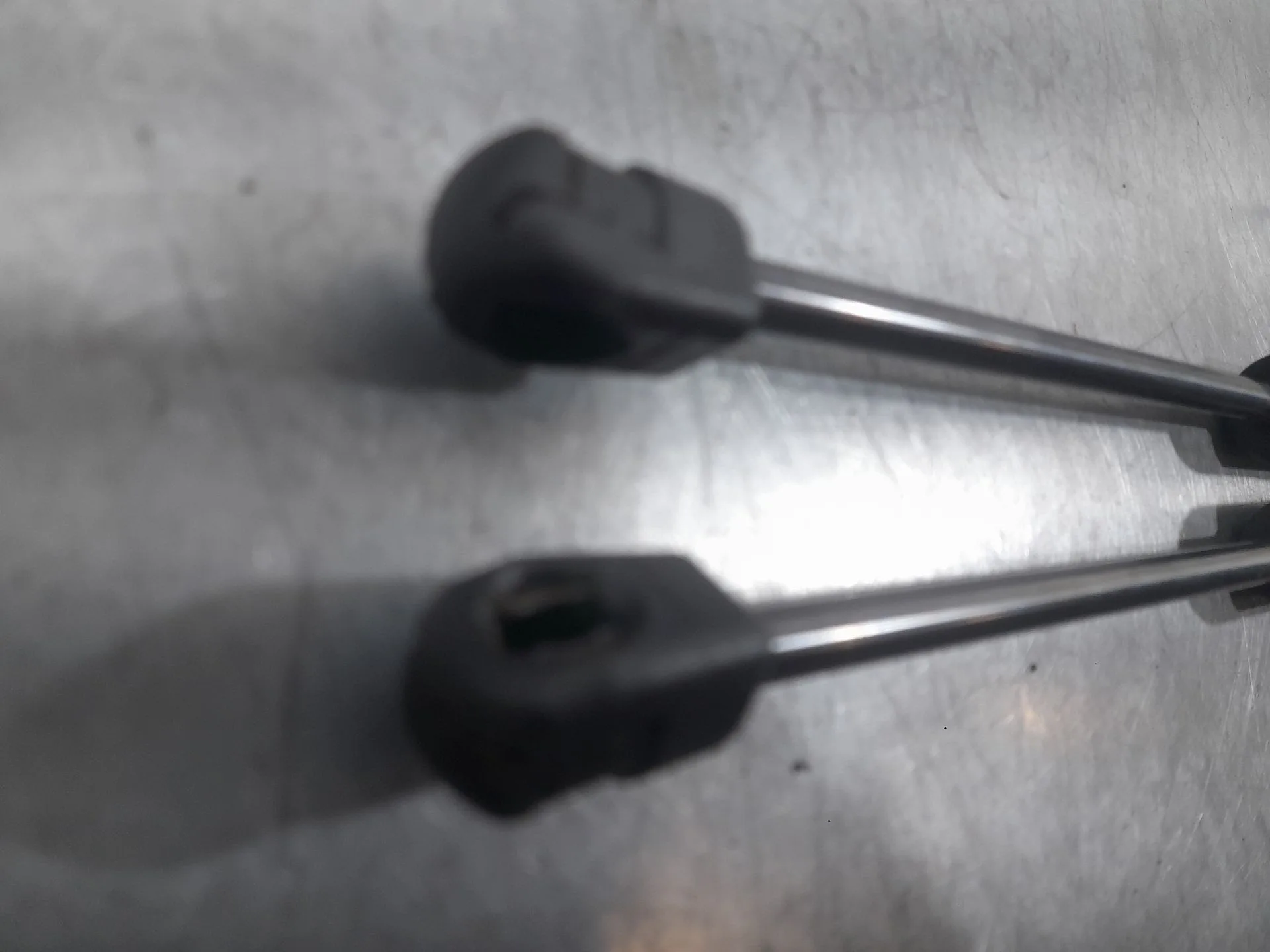 Amortiguadores Maletero / Porton para Opel Crossland X / Crossland (P17, P2Qo)