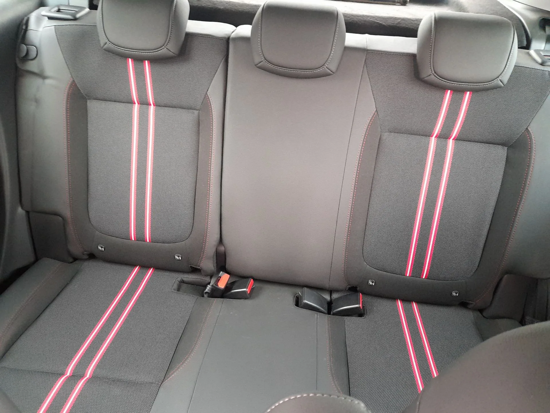 Asientos Traseros para Opel Crossland X / Crossland (P17, P2Qo)