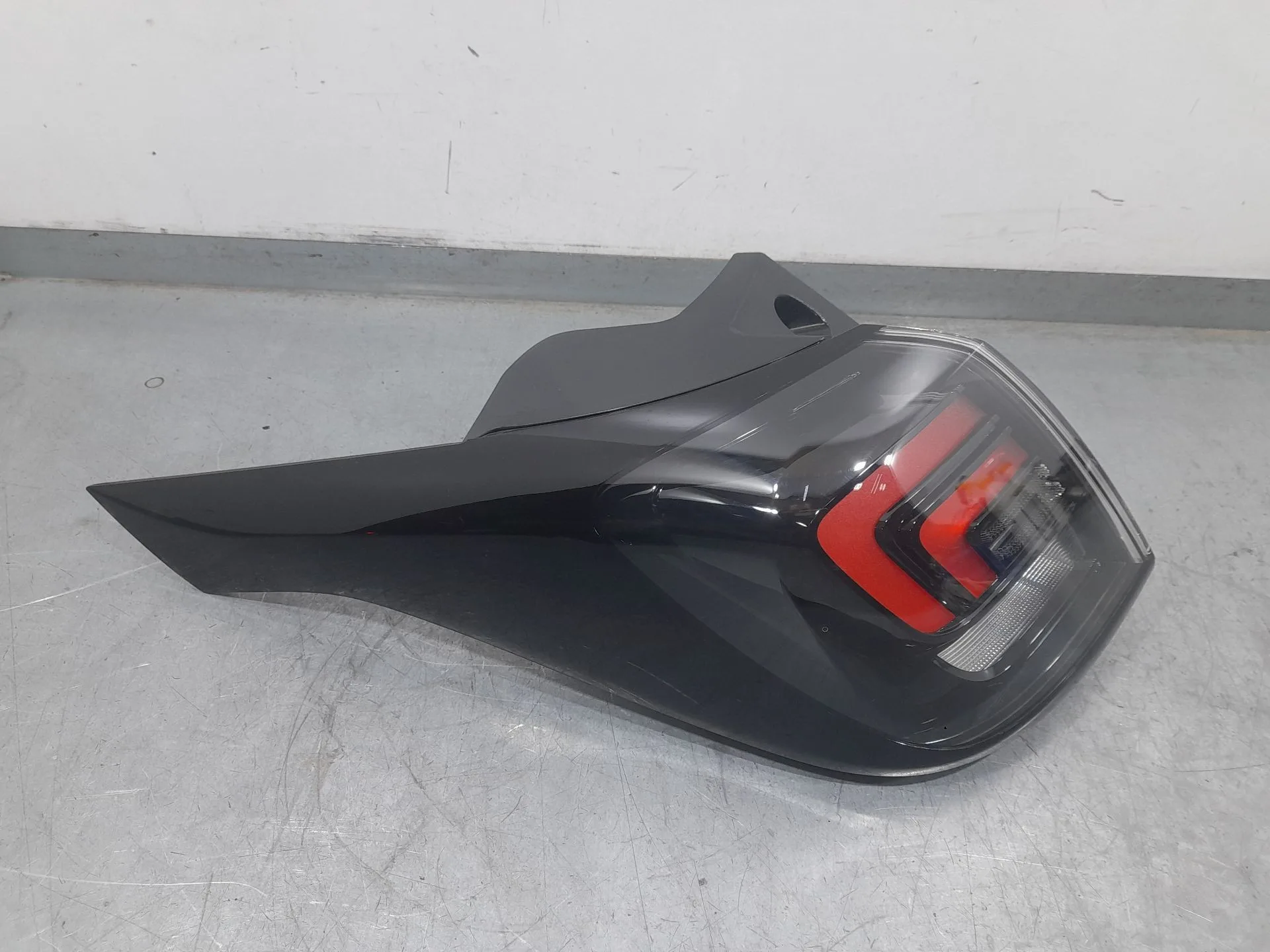 Piloto Trasero Izquierdo Interior para Opel Crossland X / Crossland (P17, P2Qo)