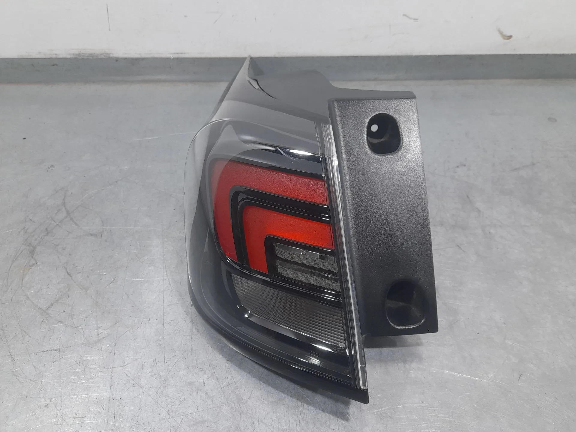 Piloto Trasero Izquierdo Interior para Opel Crossland X / Crossland (P17, P2Qo)