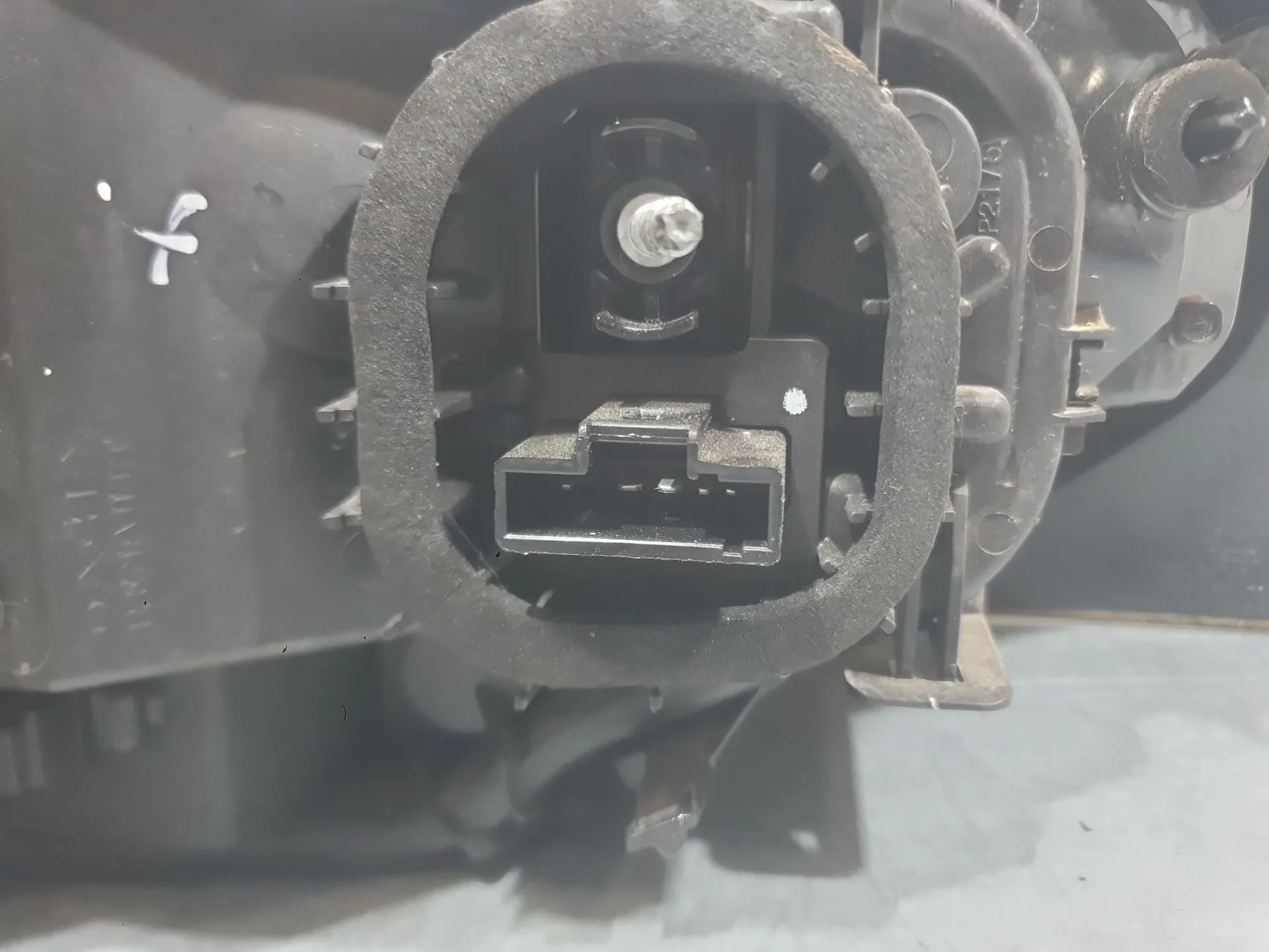 Piloto Trasero Derecho para Dacia Sandero Iii