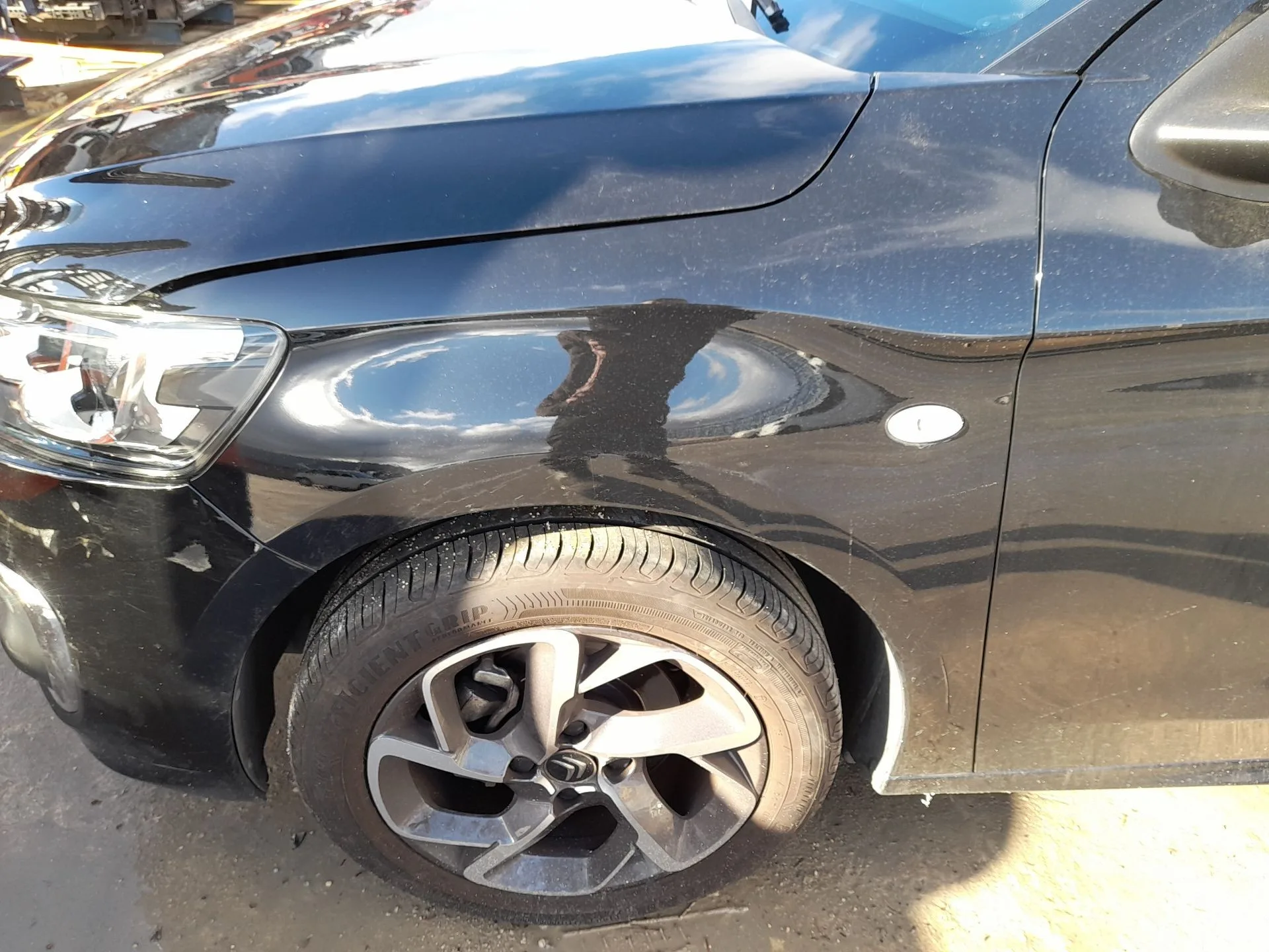 Aleta Delantera Izquierda para Citroën C-Elysee (Dd_)