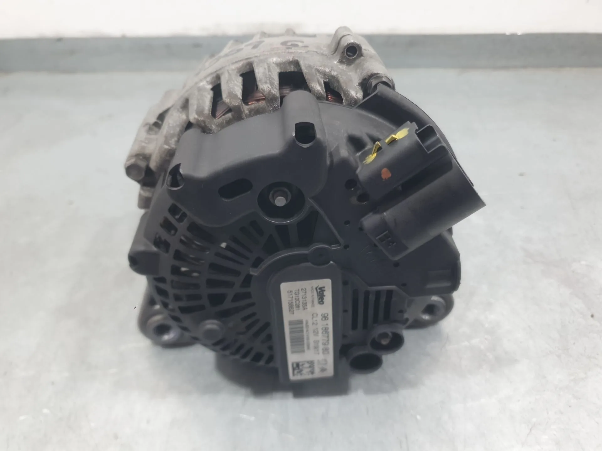 Alternador para Citroën C-Elysee (Dd_)