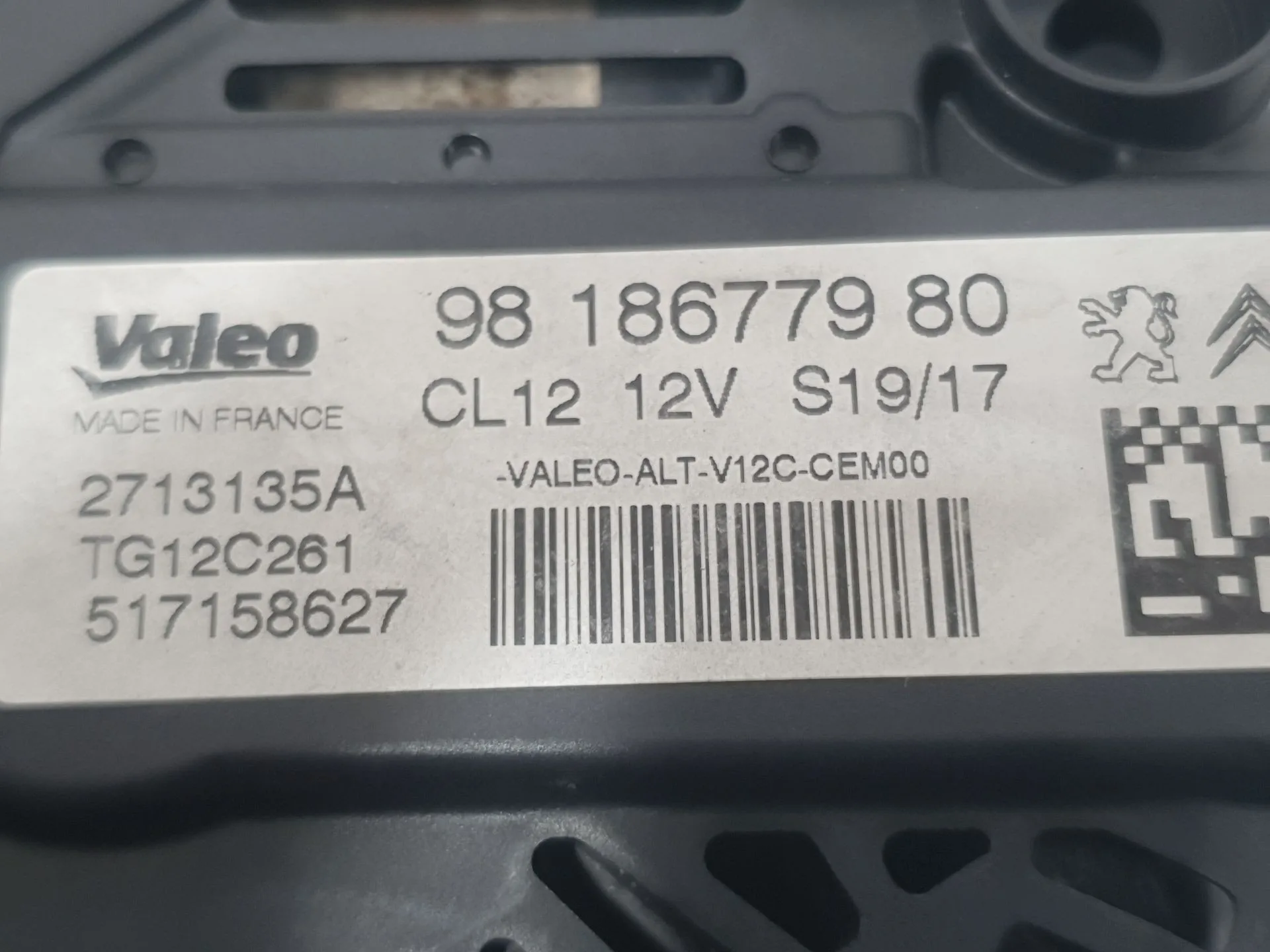 Alternador para Citroën C-Elysee (Dd_)