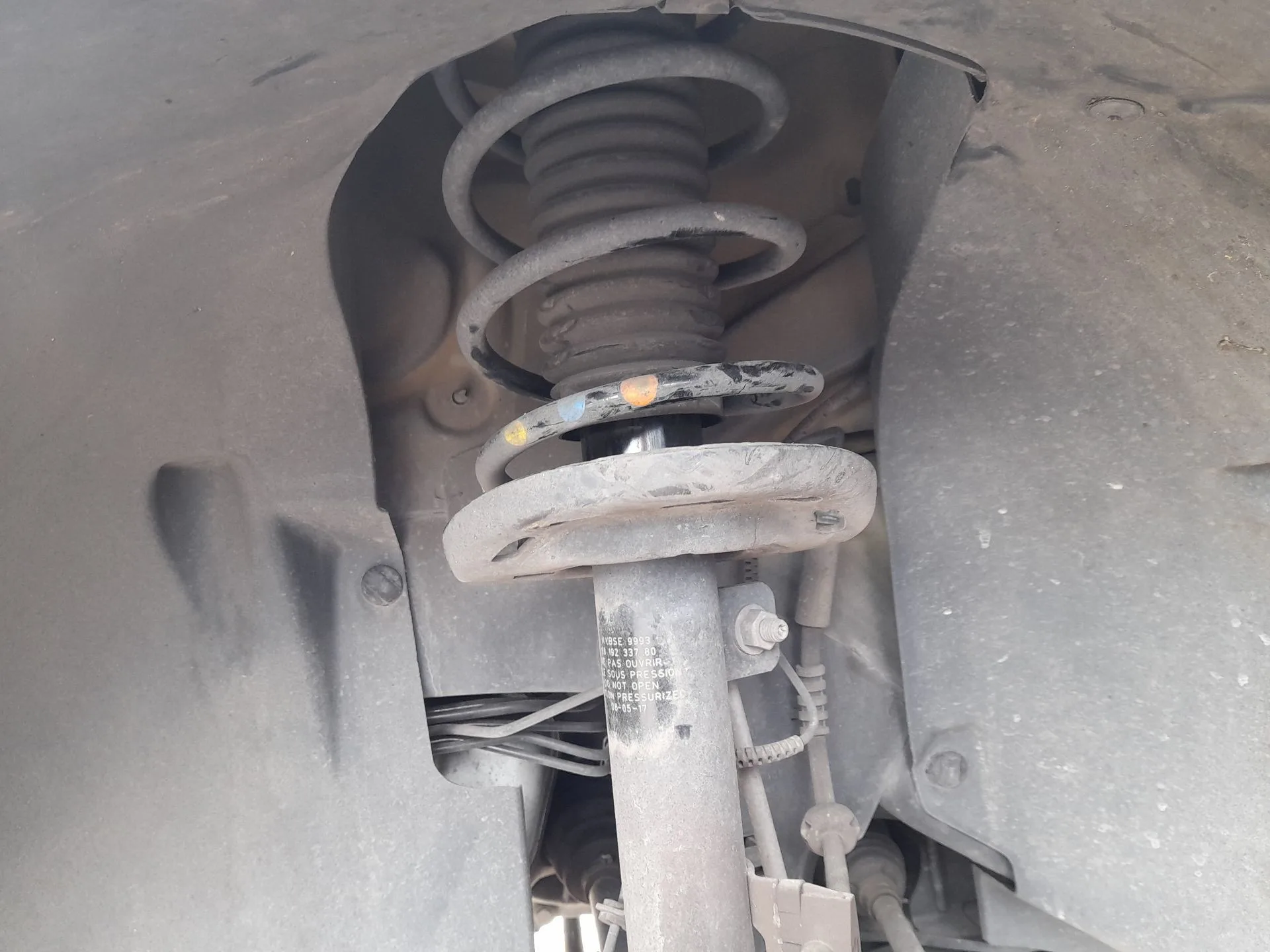 Amortiguador Delantero Izquierdo para Citroën C-Elysee (Dd_)
