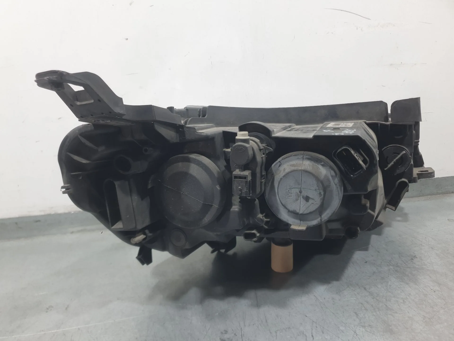 Faro Izquierdo para Citroën C-Elysee (Dd_)