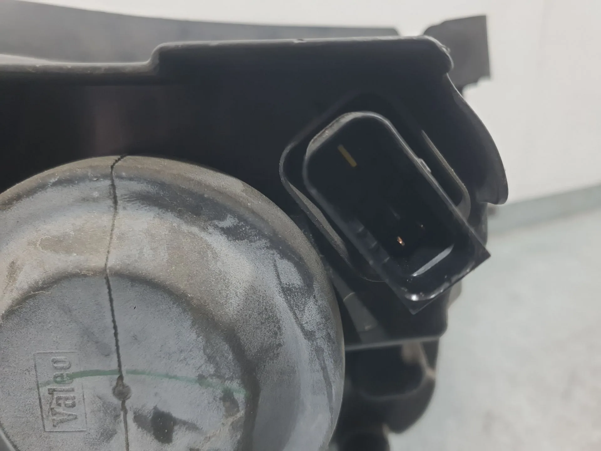 Faro Izquierdo para Citroën C-Elysee (Dd_)