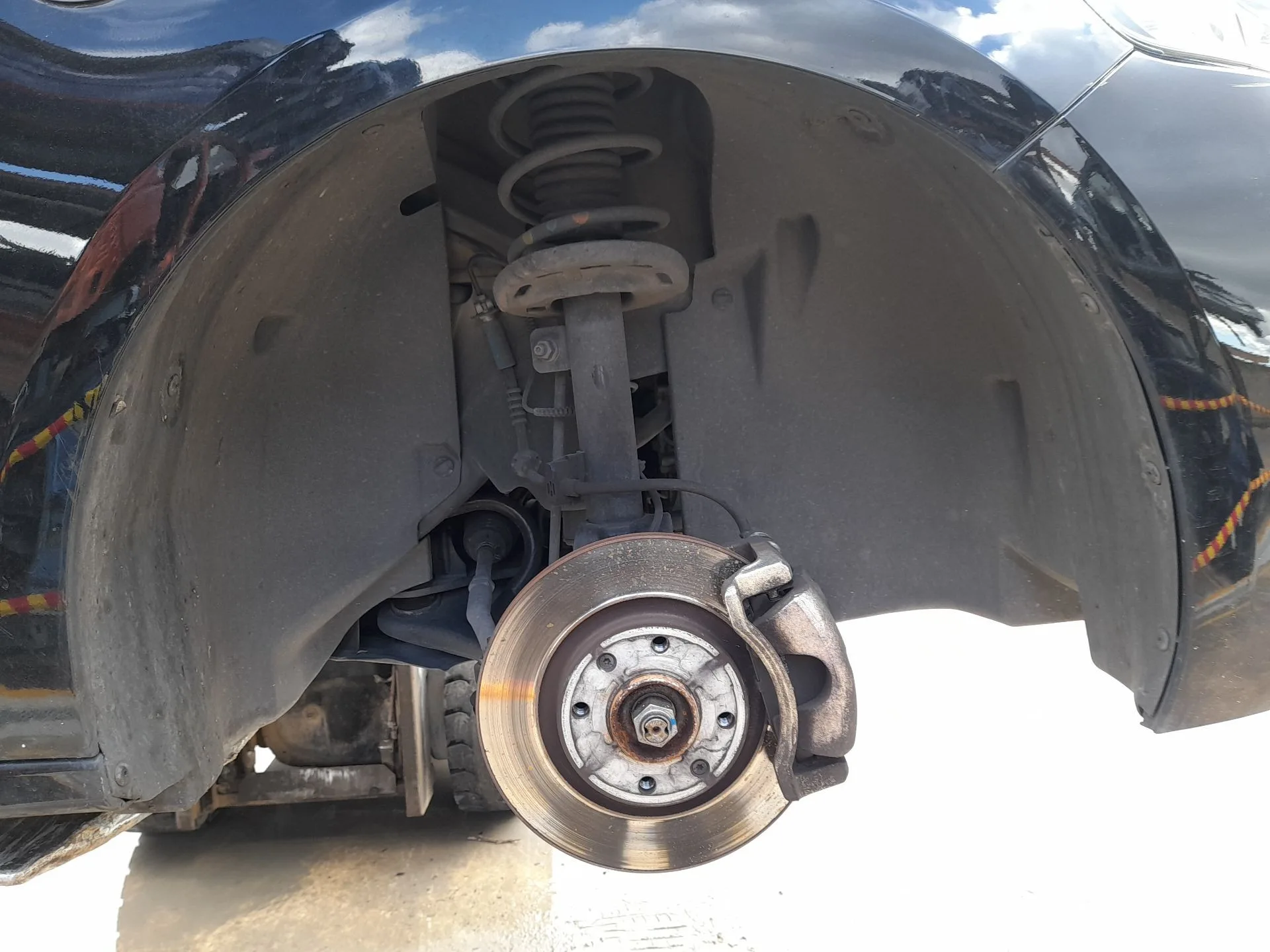 Plastico Pase Rueda Del. Dch. para Citroën C-Elysee (Dd_)