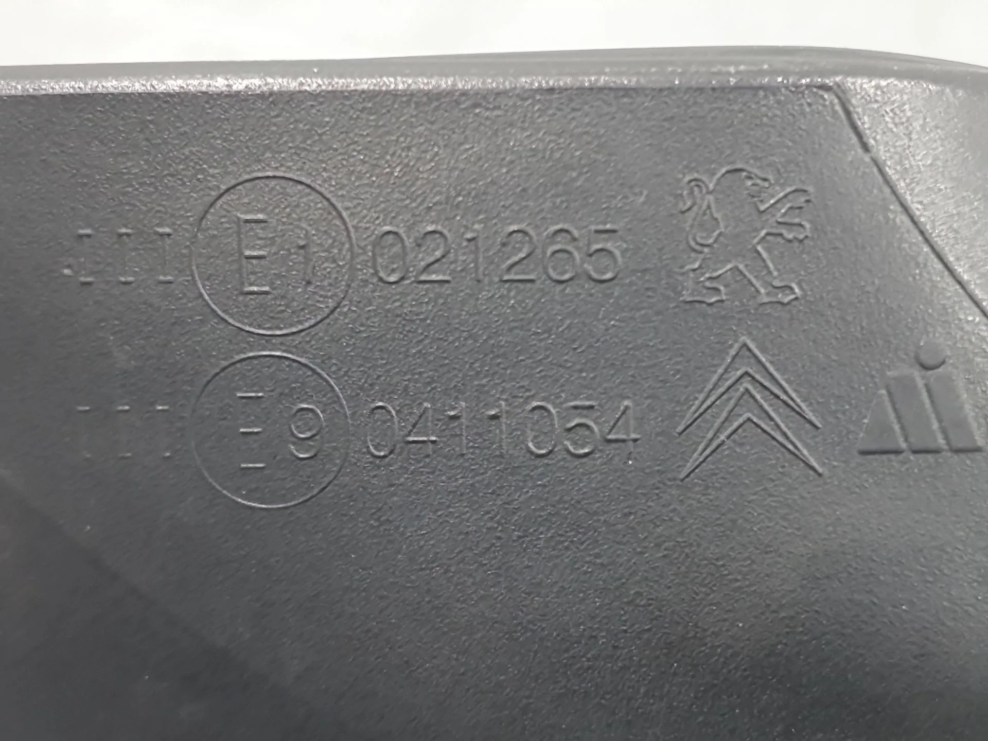 Retrovisor Izquierdo para Citroën C-Elysee (Dd_)