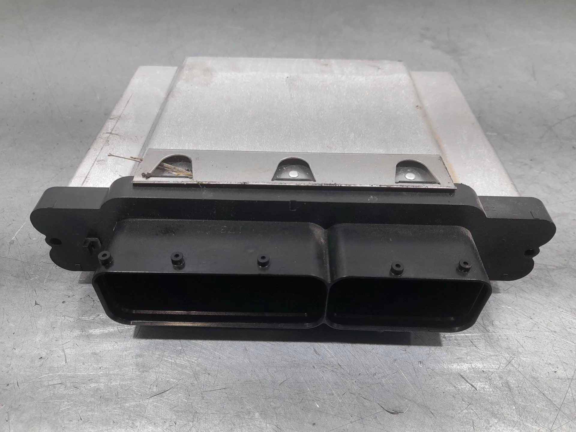 Centralita Motor Uce para Seat Leon (5F1)