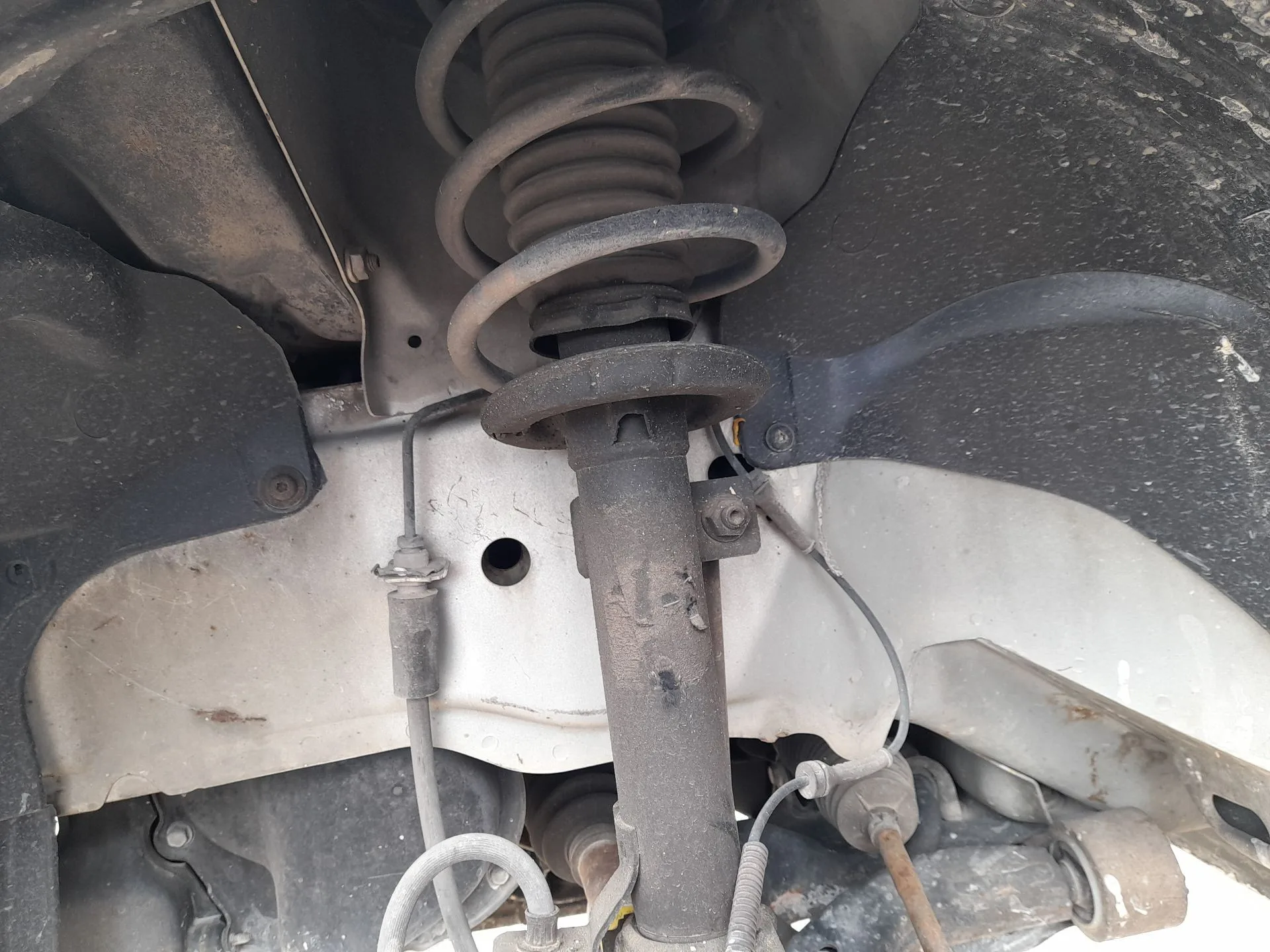 Amortiguador Delantero Izquierdo para Ford Fiesta V (Jh_, Jd_)
