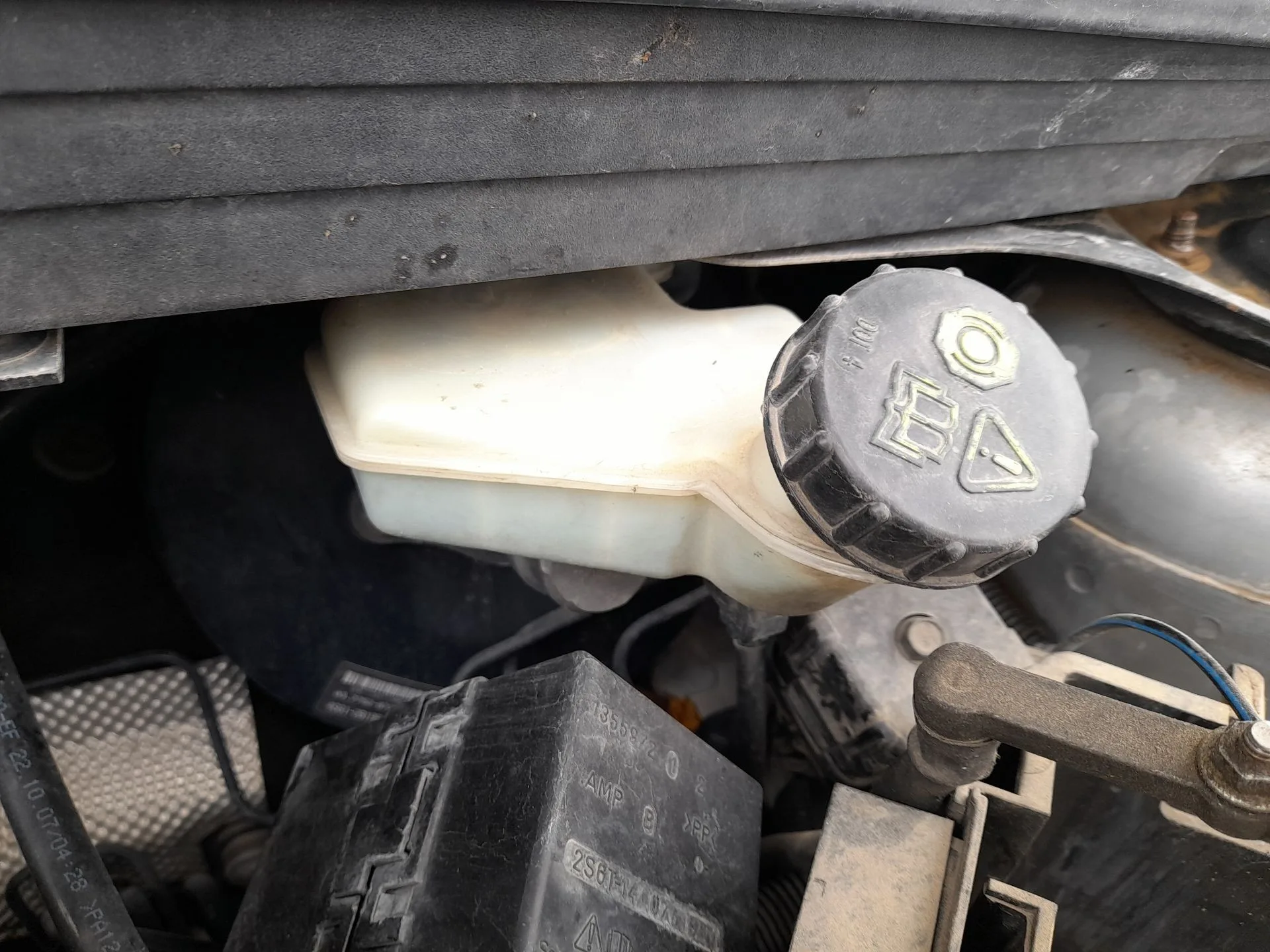 Bomba Freno para Ford Fiesta V (Jh_, Jd_)