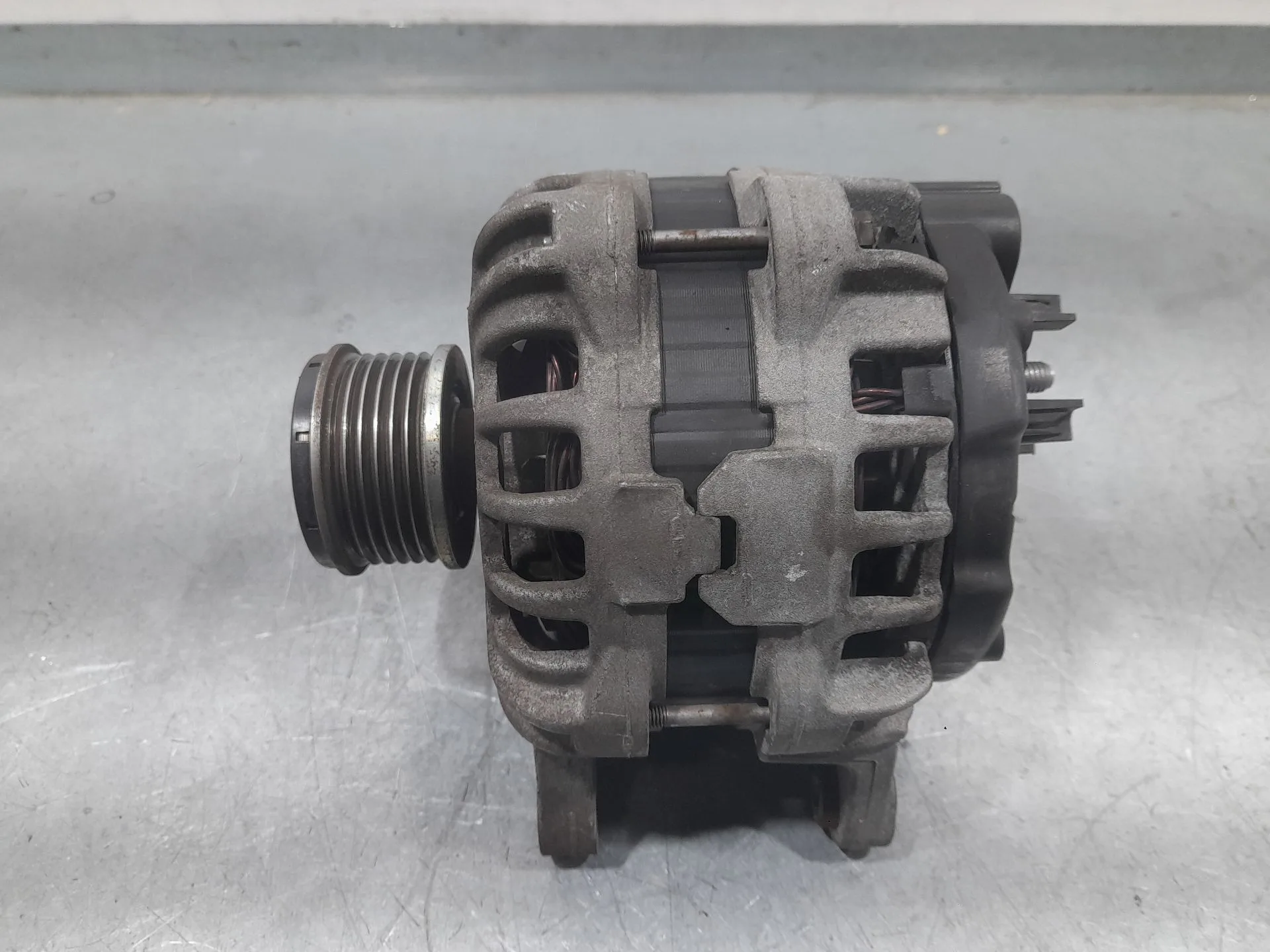 Alternador para Dacia Dokker Furgoneta/Monovolumen