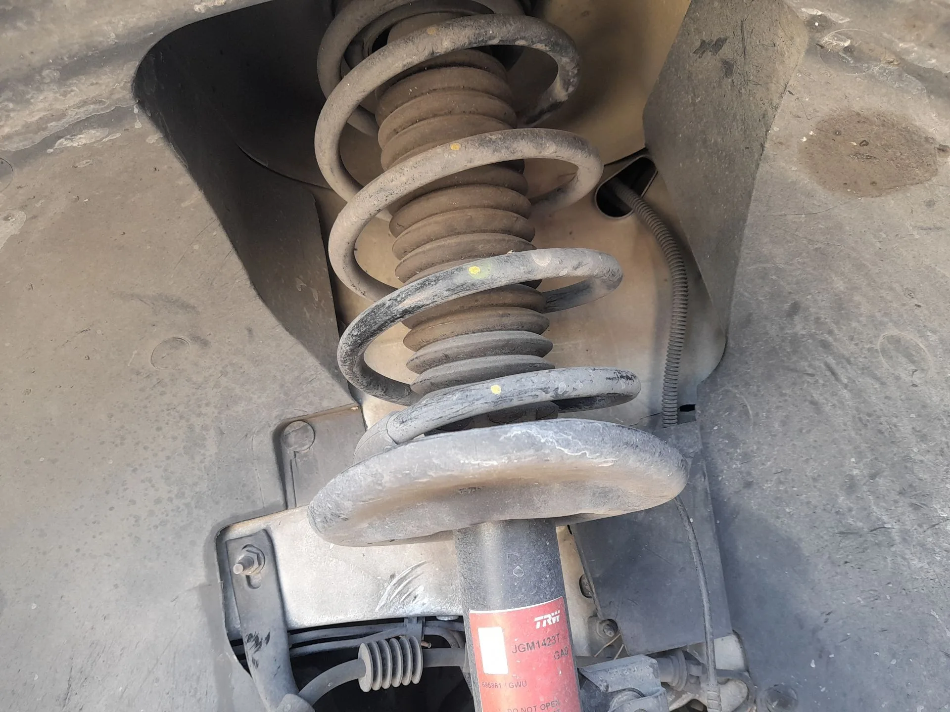Amortiguador Delantero Izquierdo para Peugeot 5008 (0U_, 0E_)