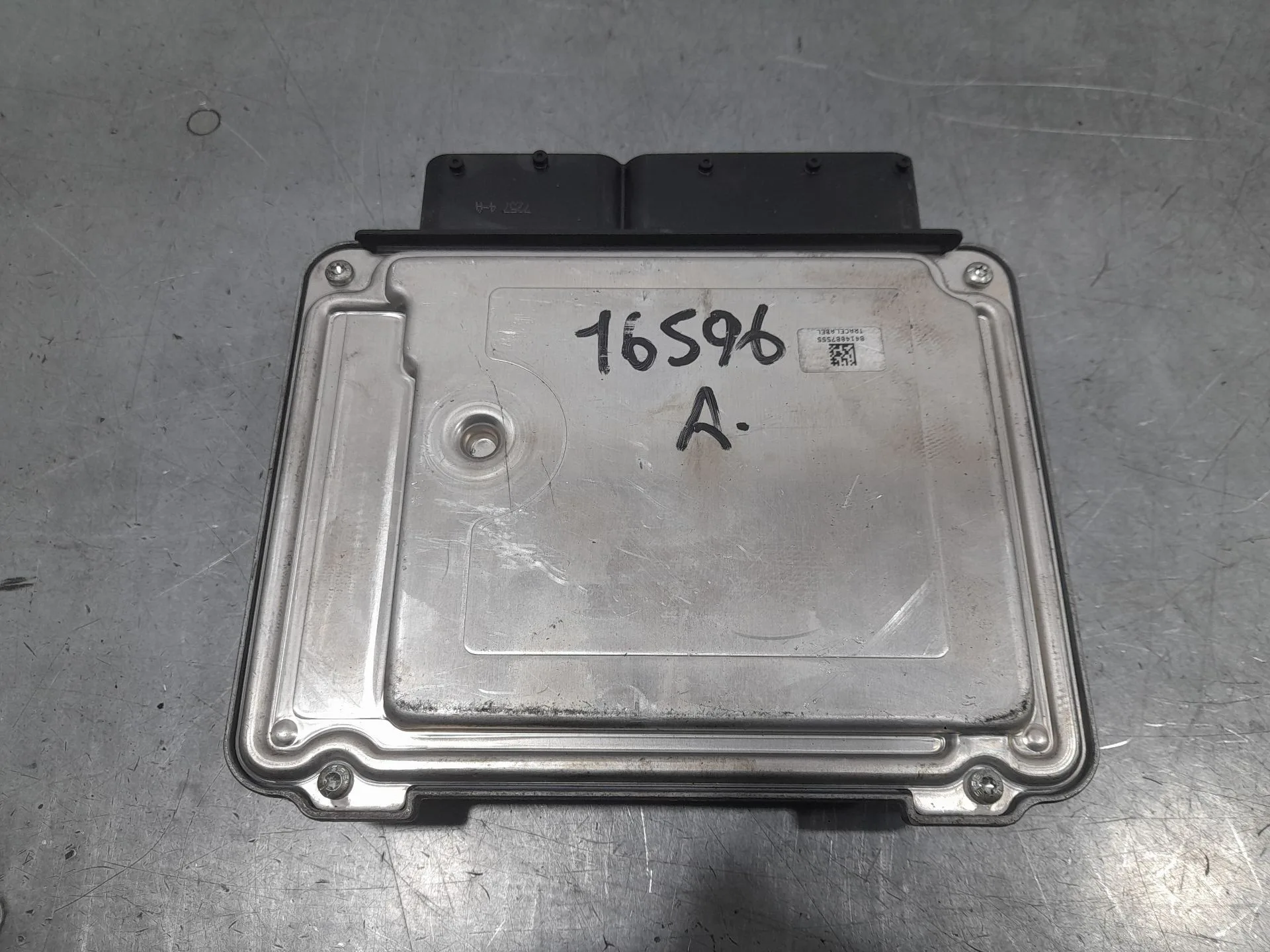 Centralita Motor Uce para Audi A3 (8P1)