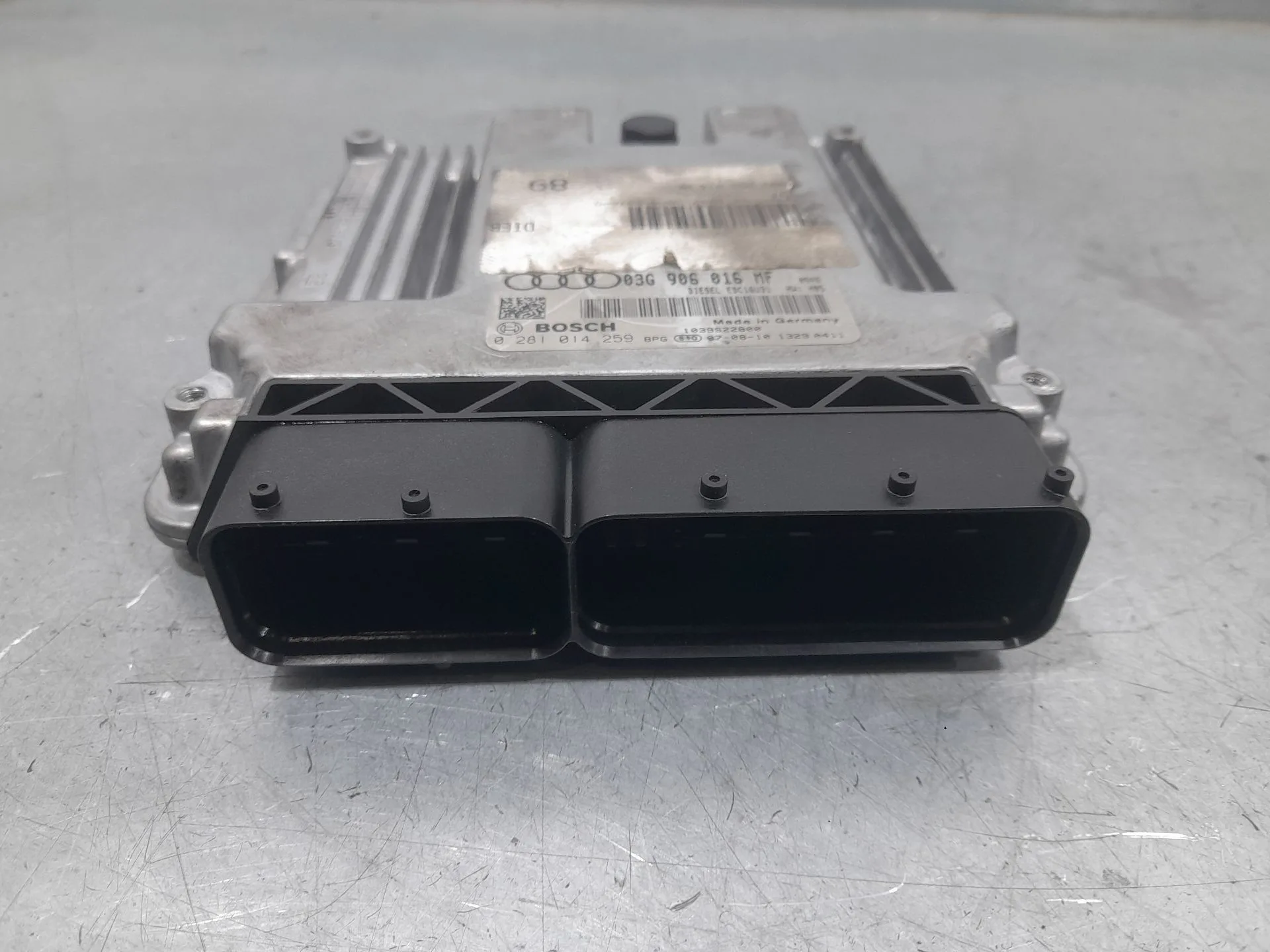 Centralita Motor Uce para Audi A6 C6 (4F2)