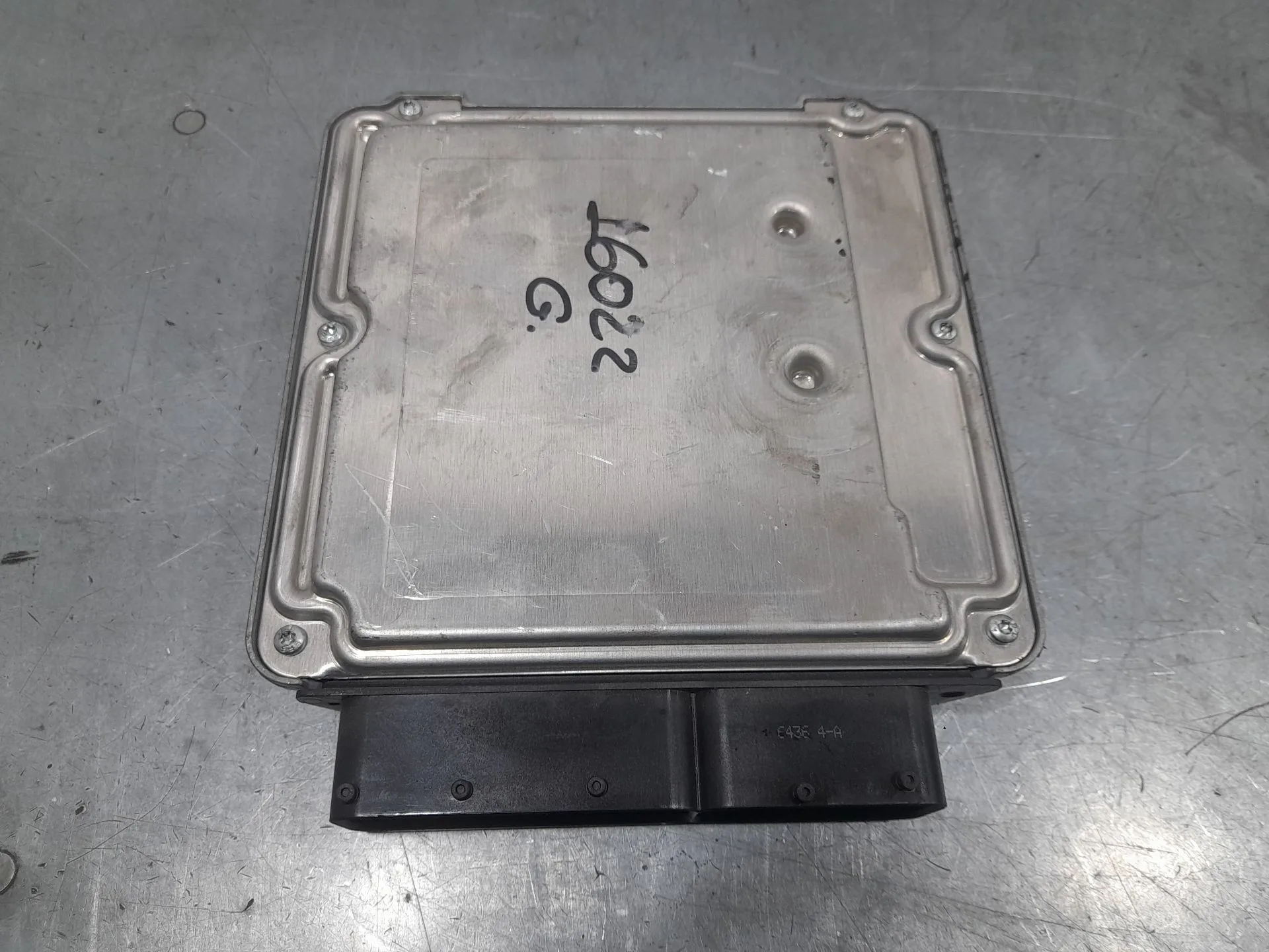Centralita Motor Uce para Audi A4 Avant (8E)