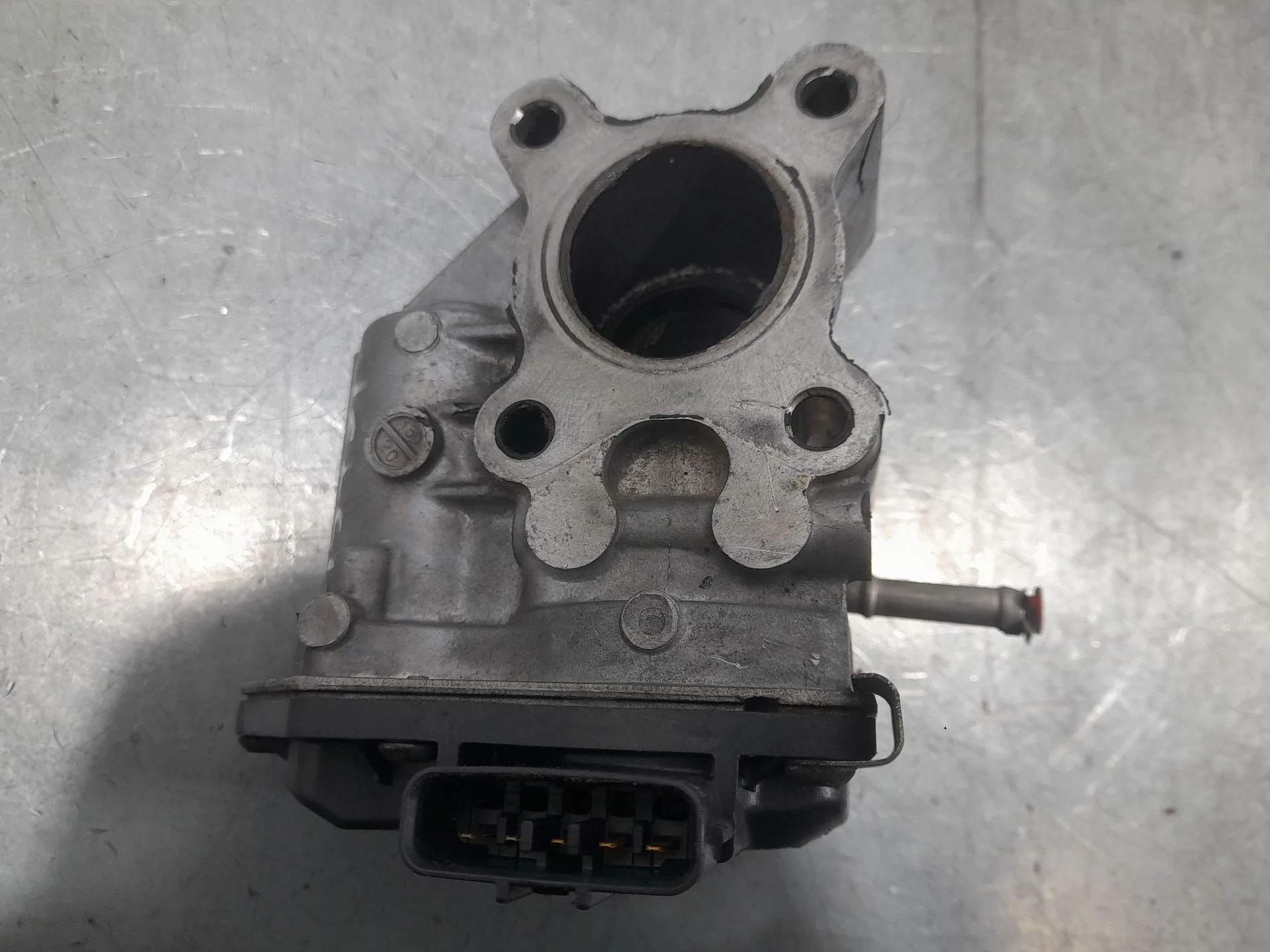 Caja Mariposa Egr para Nissan Cabstar ->09.06