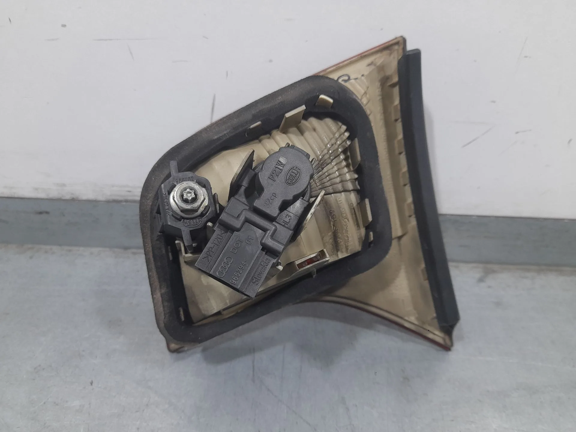 Piloto Trasero Izquierdo Interior para Audi A4 B7 (8Ec)