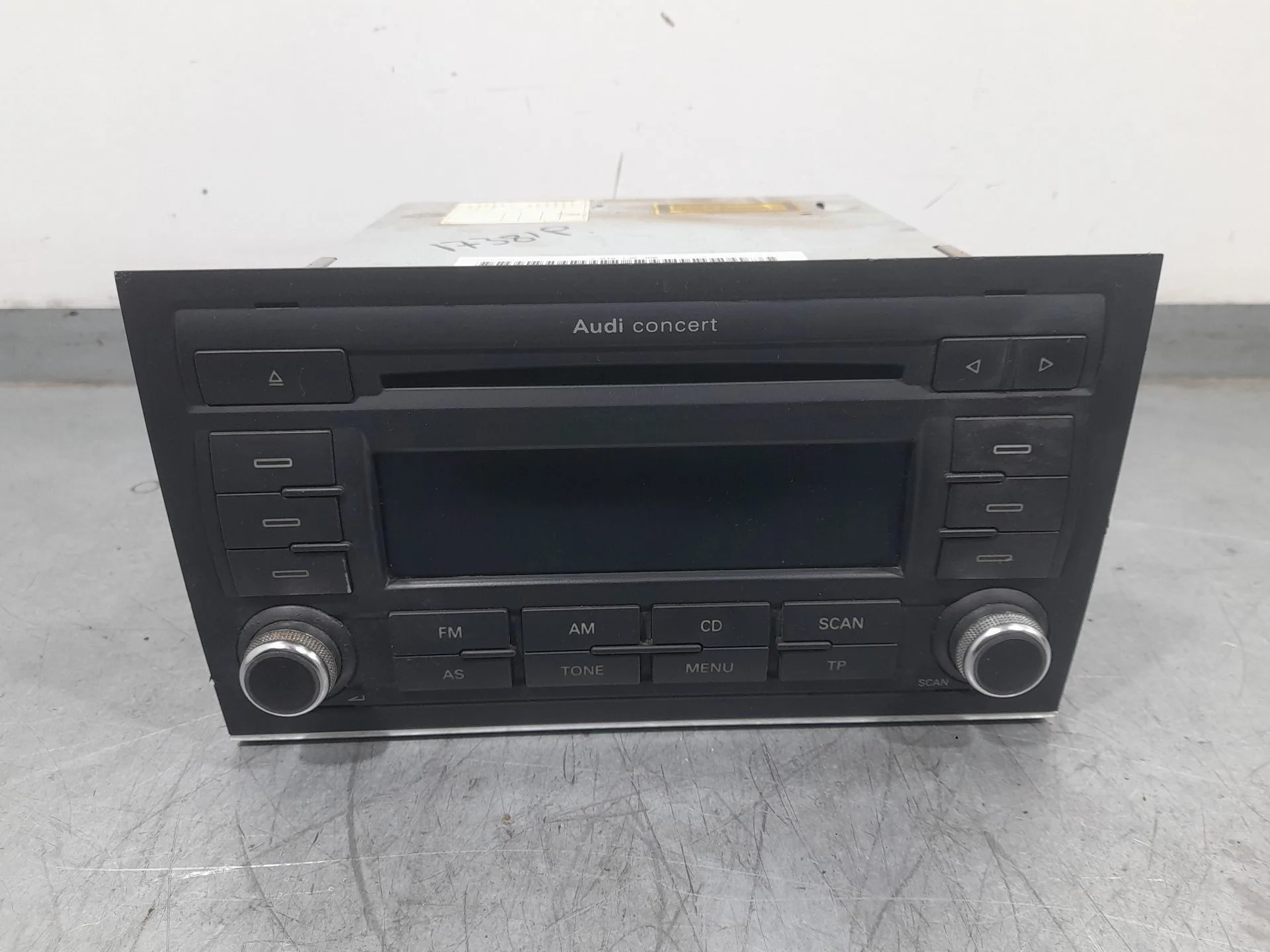 Sistema Audio / Radio Cd para Audi A4 B7 (8Ec)