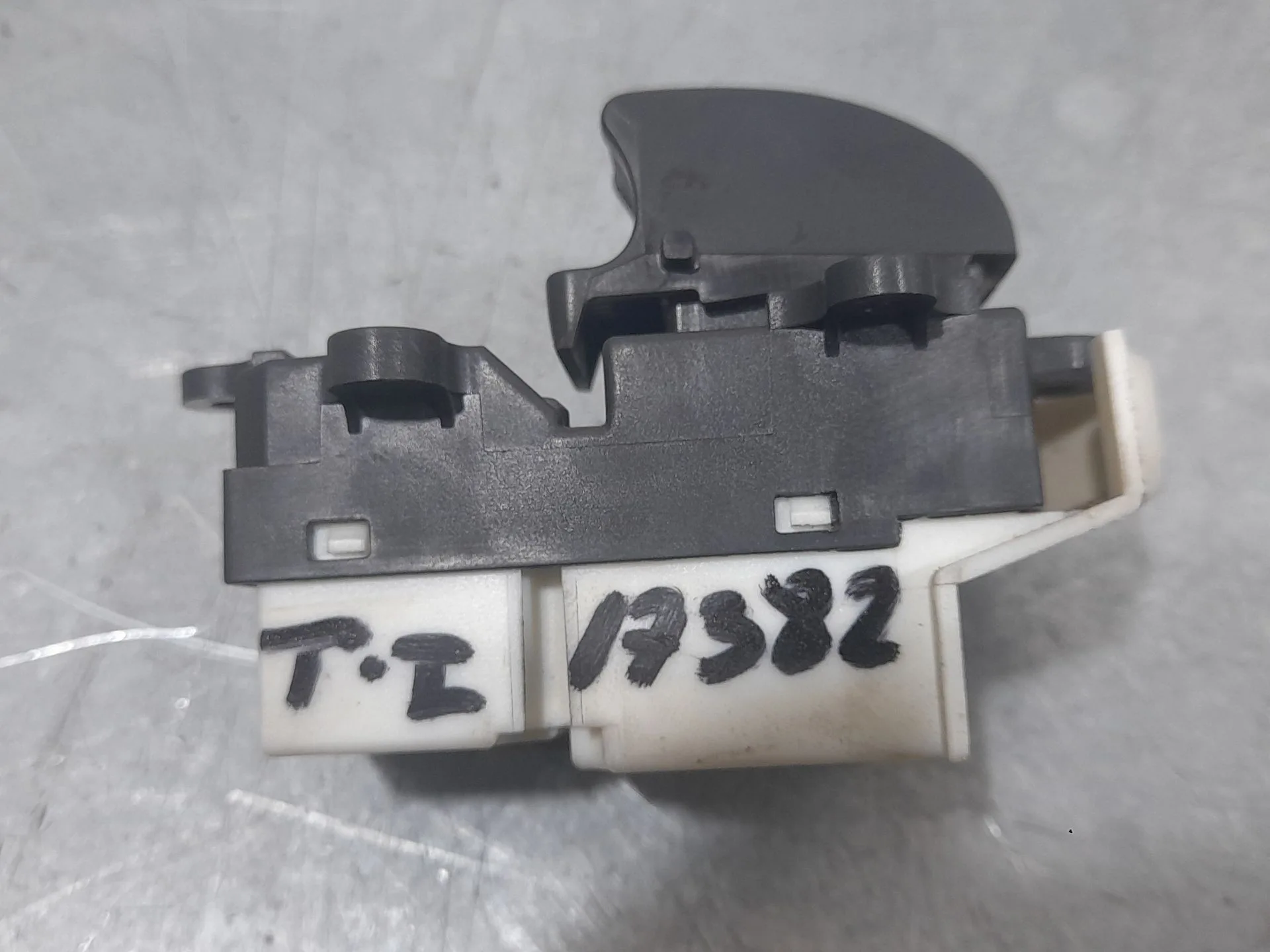 Mando Elevalunas Trasero Derecho para Honda Accord Vi (Ck, Cg, Ch, Cf, Cl)