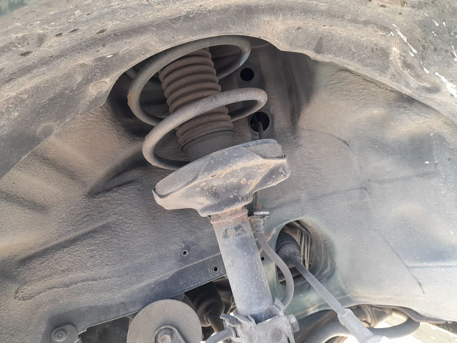 Amortiguador Delantero Izquierdo para Suzuki Baleno Hatchback (Eg)