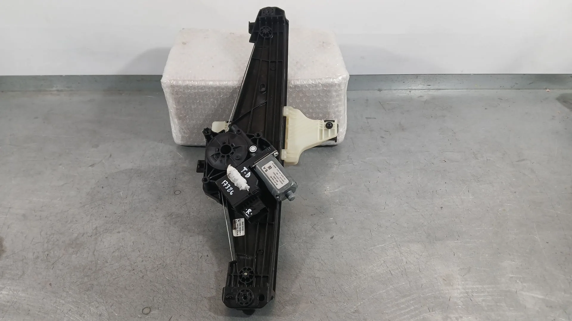 Elevalunas Trasero Derecho para Peugeot 5008 Ii (Mc_, Mj_, Mr_, M4_)
