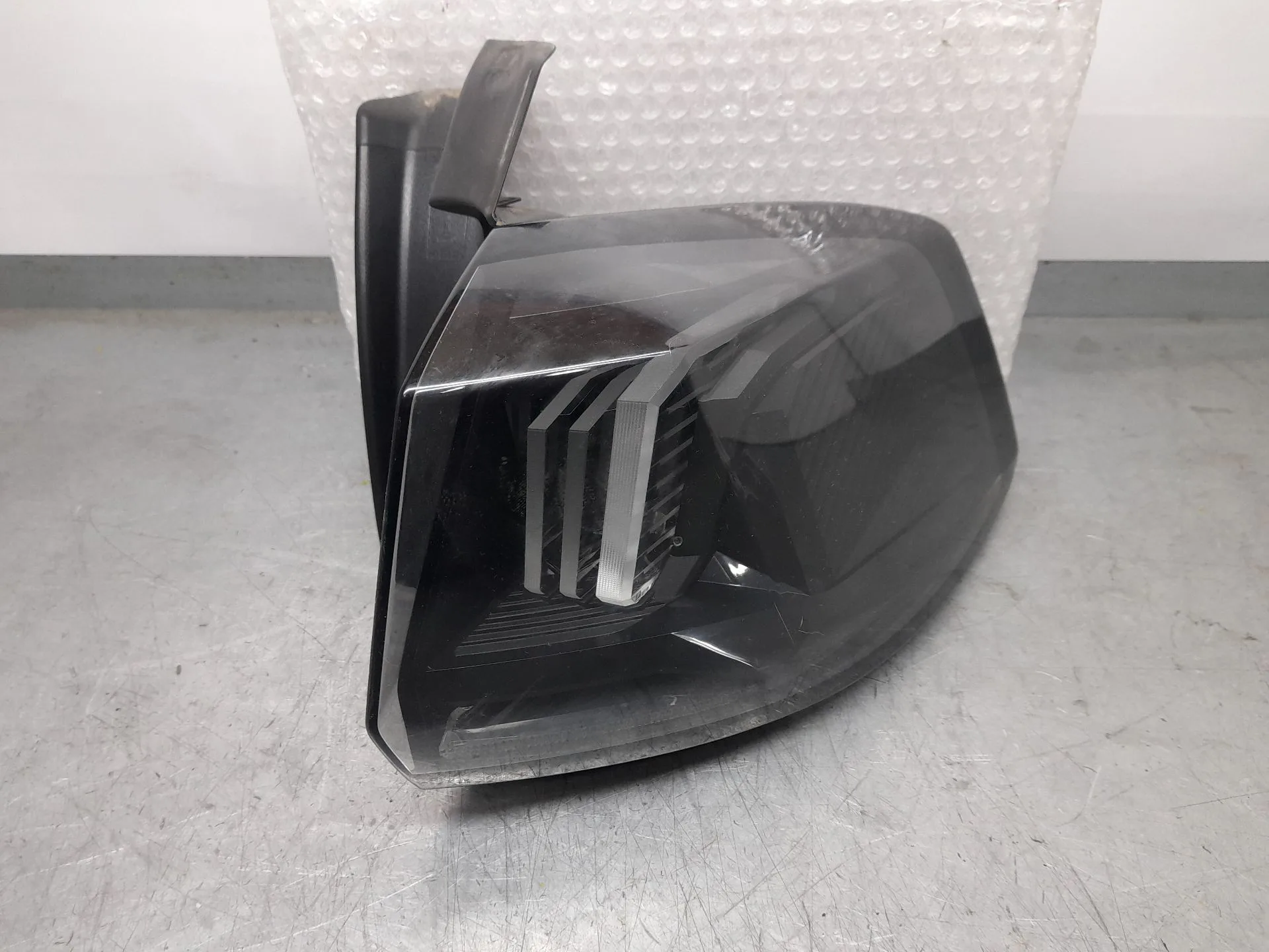 Piloto Trasero Derecho Exterior para Peugeot 5008 Ii (Mc_, Mj_, Mr_, M4_)