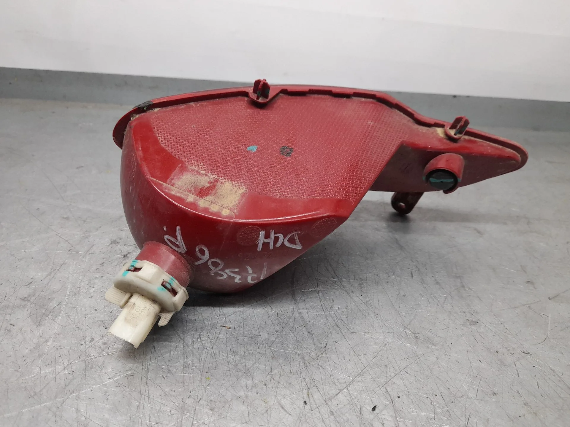 Piloto Trasero Derecho Paragolpes para Peugeot 5008 Ii (Mc_, Mj_, Mr_, M4_)