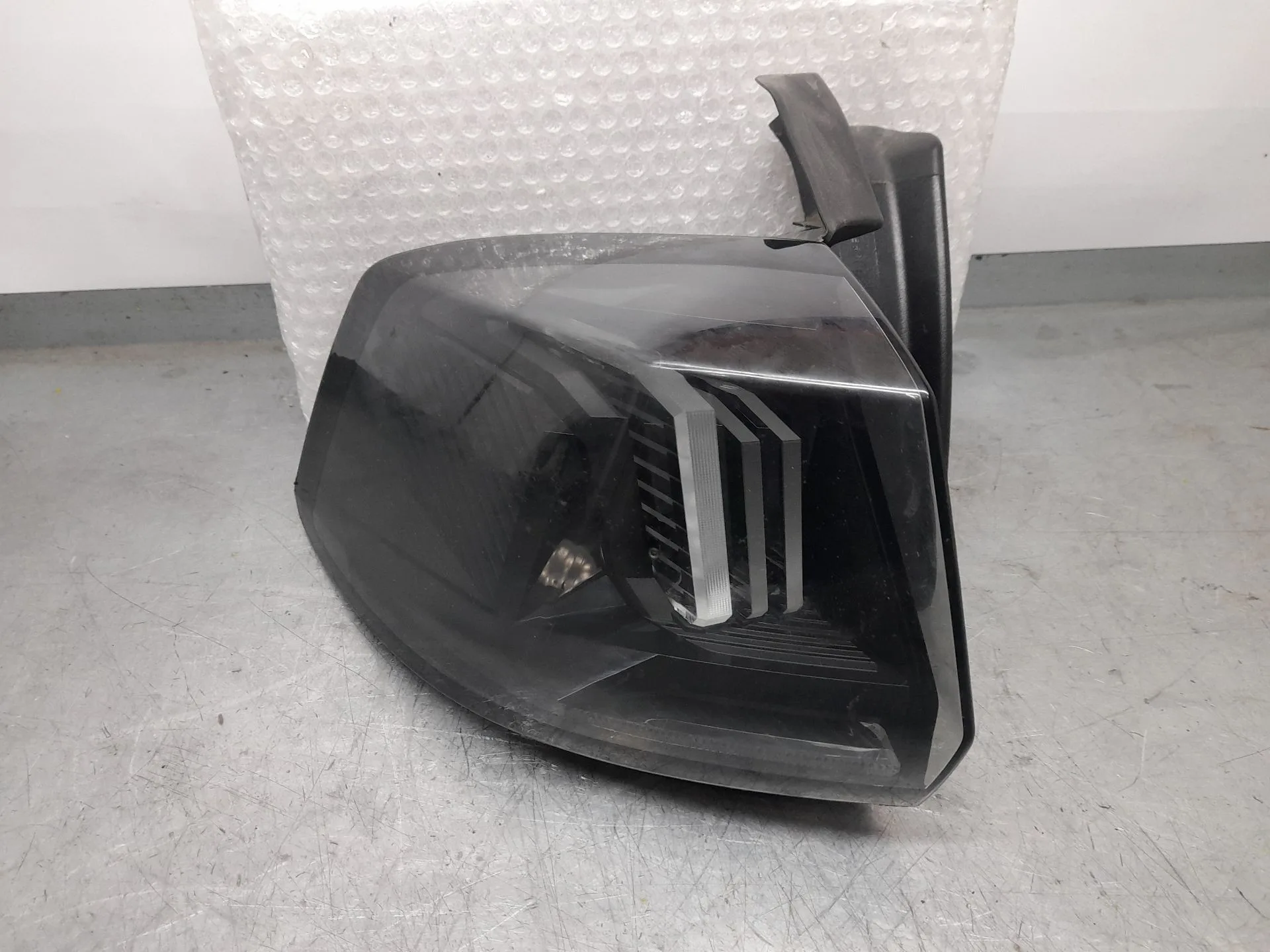 Piloto Trasero Izquierdo Interior para Peugeot 5008 Ii (Mc_, Mj_, Mr_, M4_)