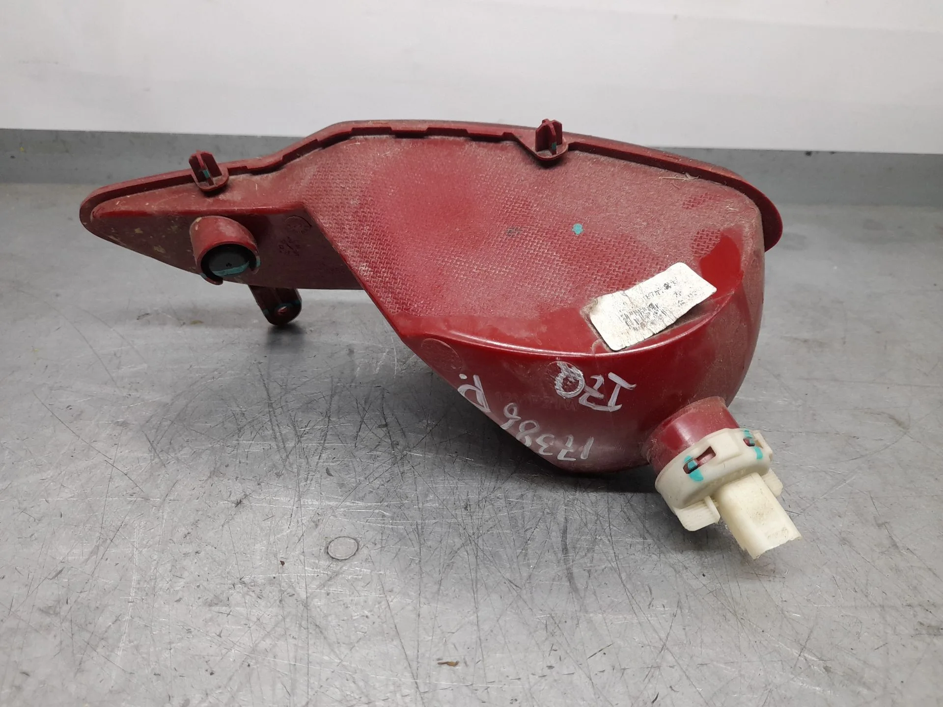 Piloto Trasero Izquierdo Paragolpes para Peugeot 5008 Ii (Mc_, Mj_, Mr_, M4_)