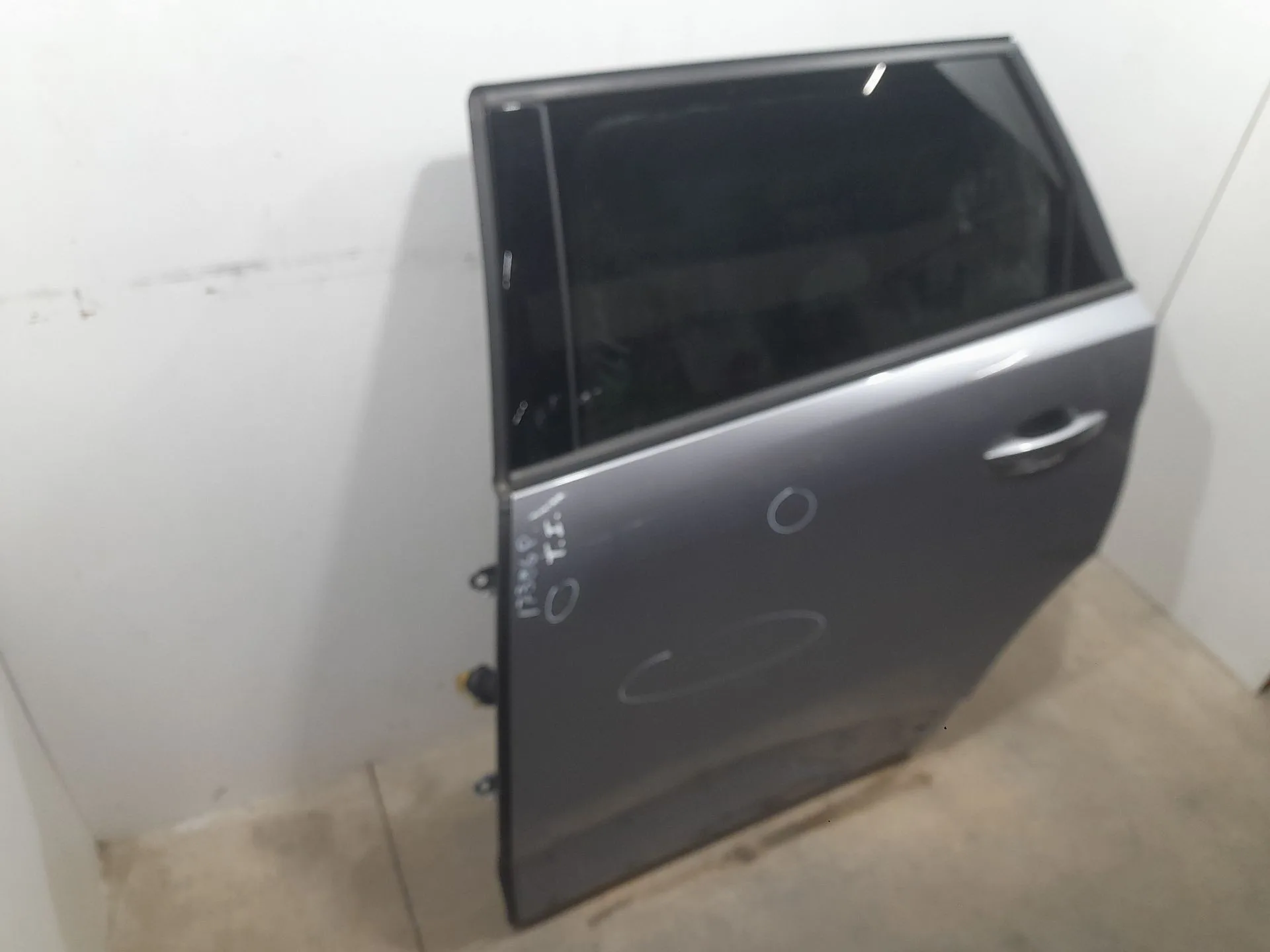Puerta Trasera Izquierda para Peugeot 5008 Ii (Mc_, Mj_, Mr_, M4_)