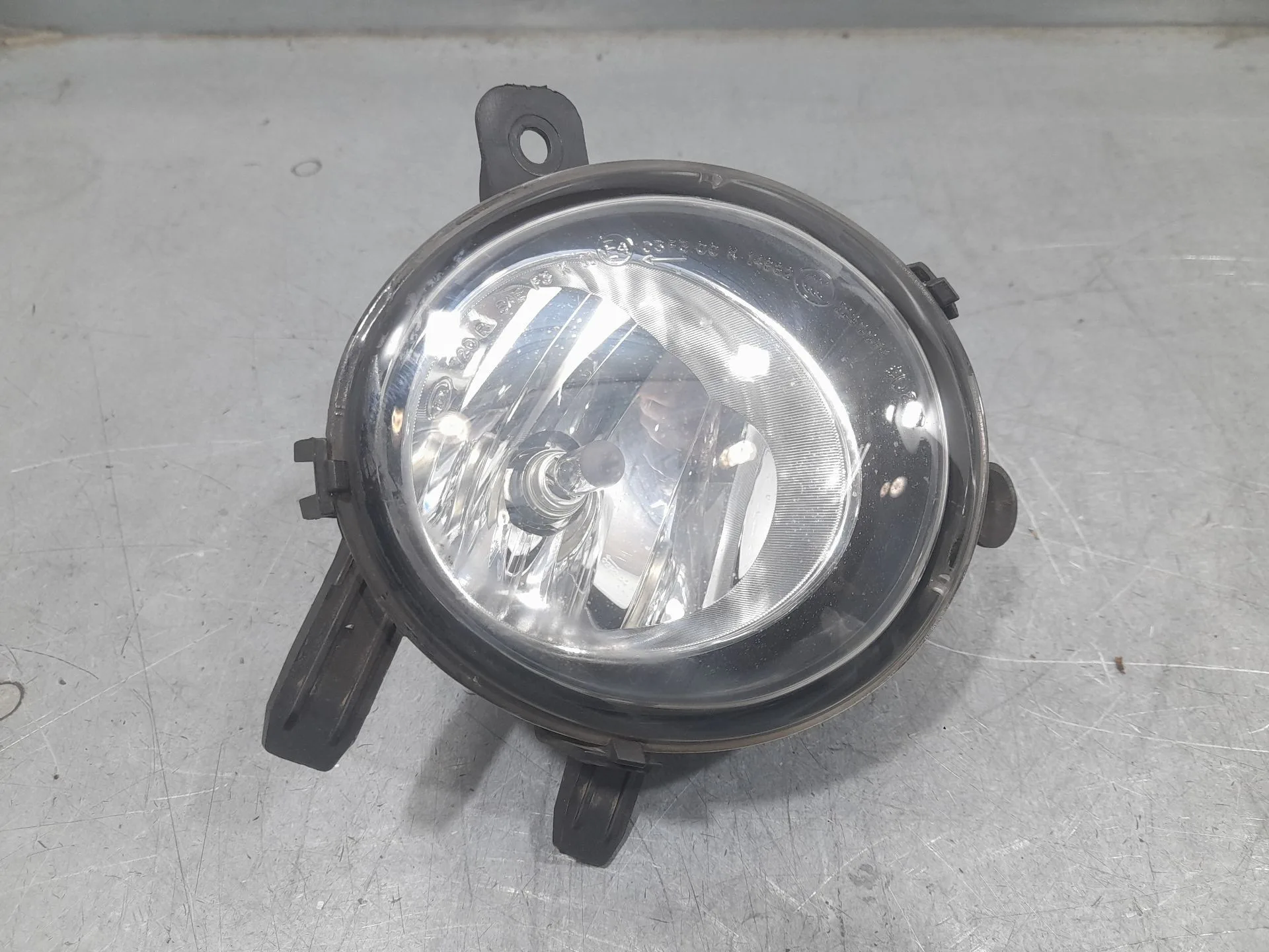 Faro Antiniebla Derecho para Bmw Serie 1 Lim. (F20)