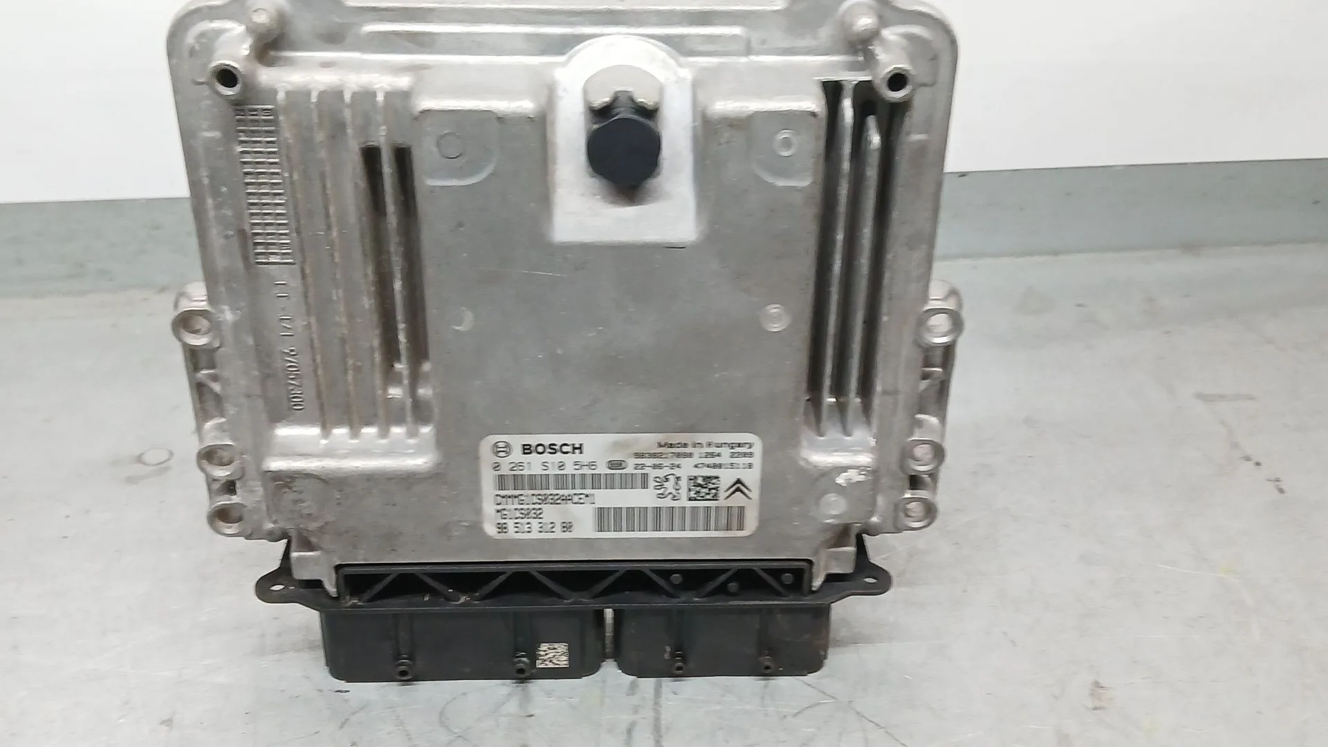 Centralita Motor Uce para Peugeot 208 (P2)