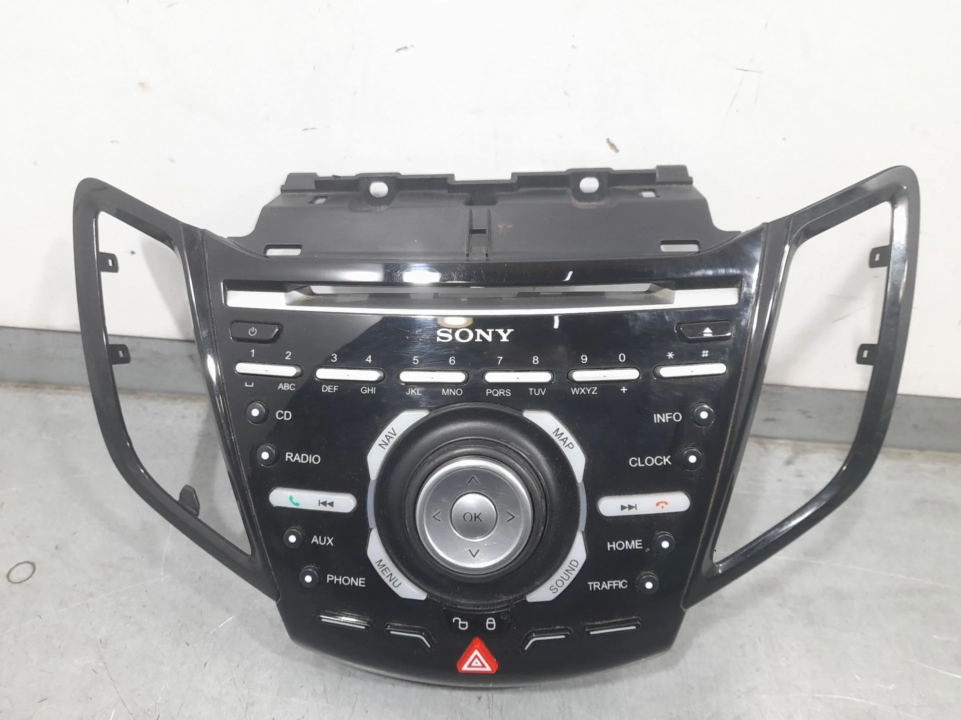 Mando Radio para Ford Fiesta (Ccn)
