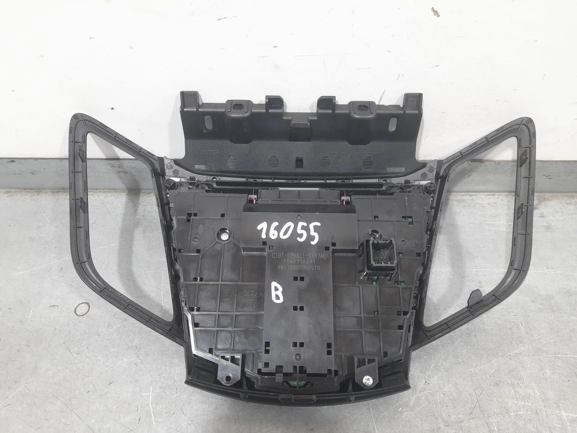 Mando Radio para Ford Fiesta (Ccn)