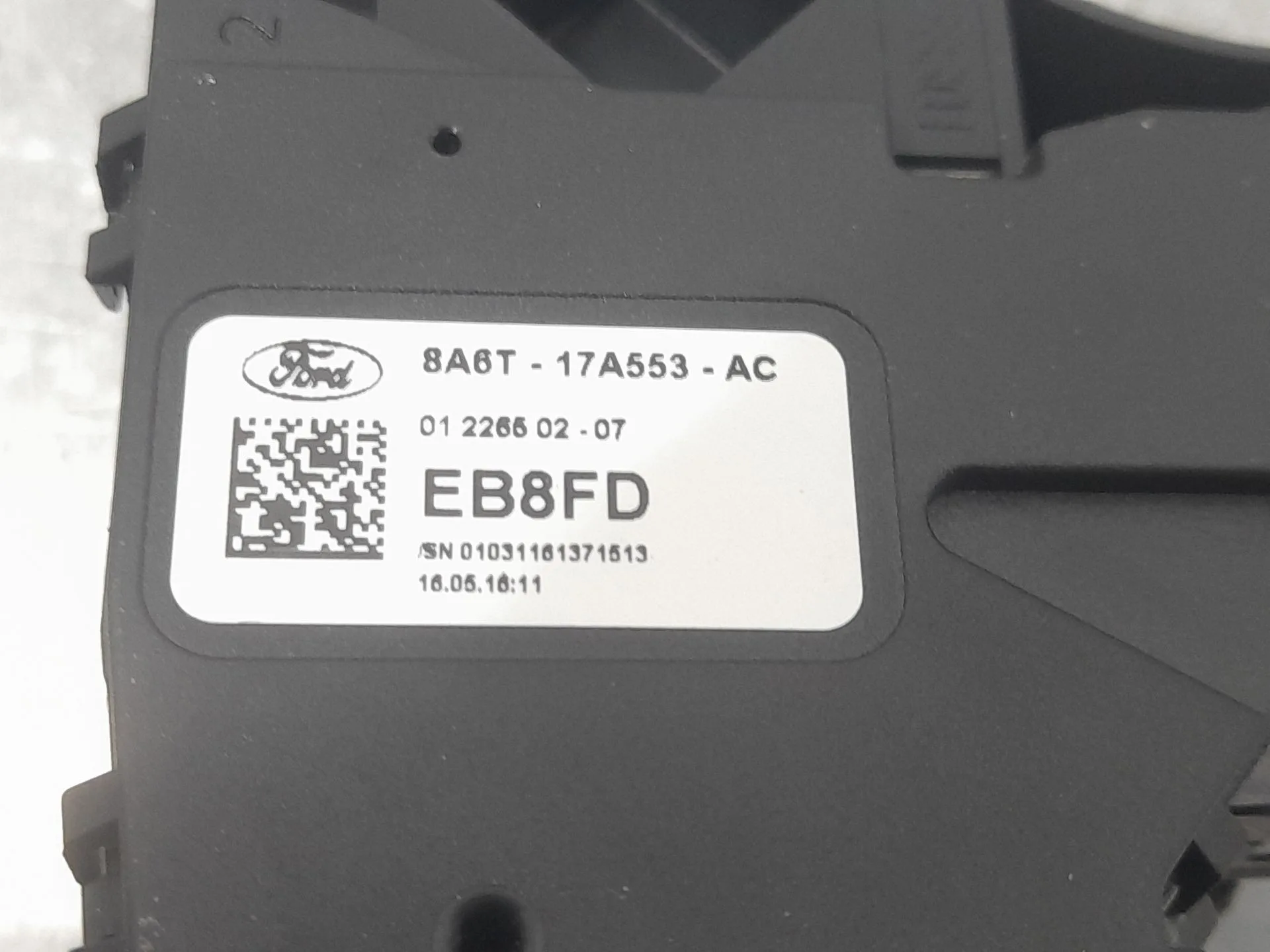 Mando Limpia para Ford Fiesta (Ccn)