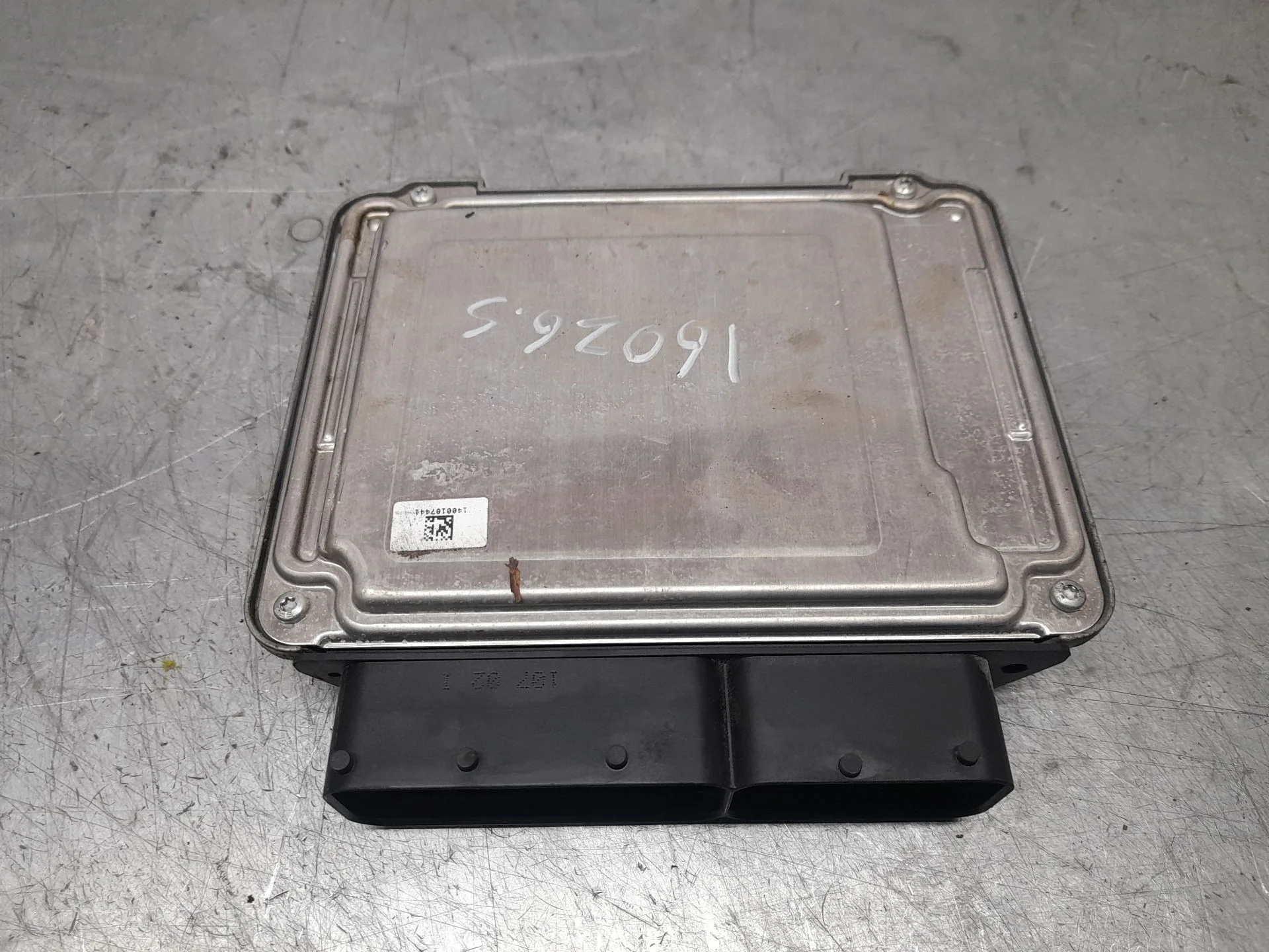 Centralita Motor Uce para Seat Arona