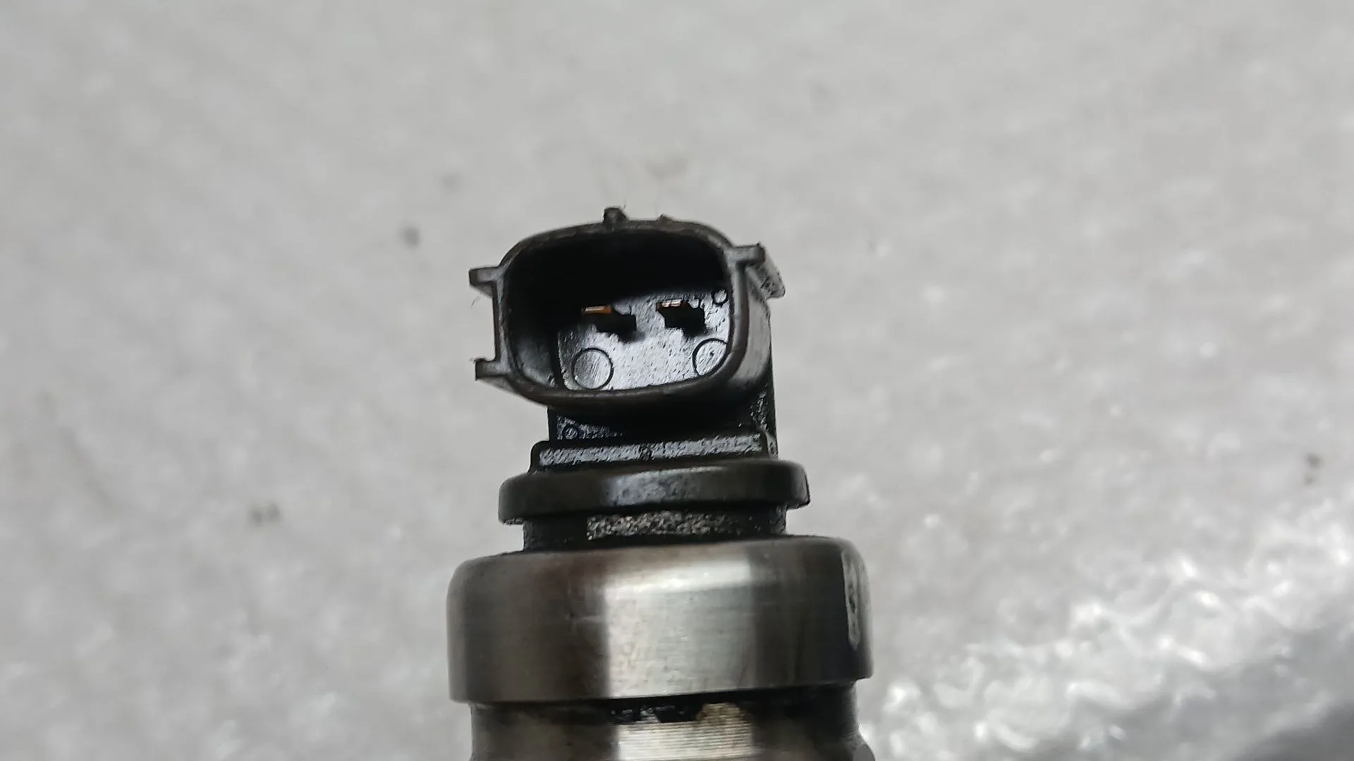 Inyector para Nissan Cabstar ->09.06