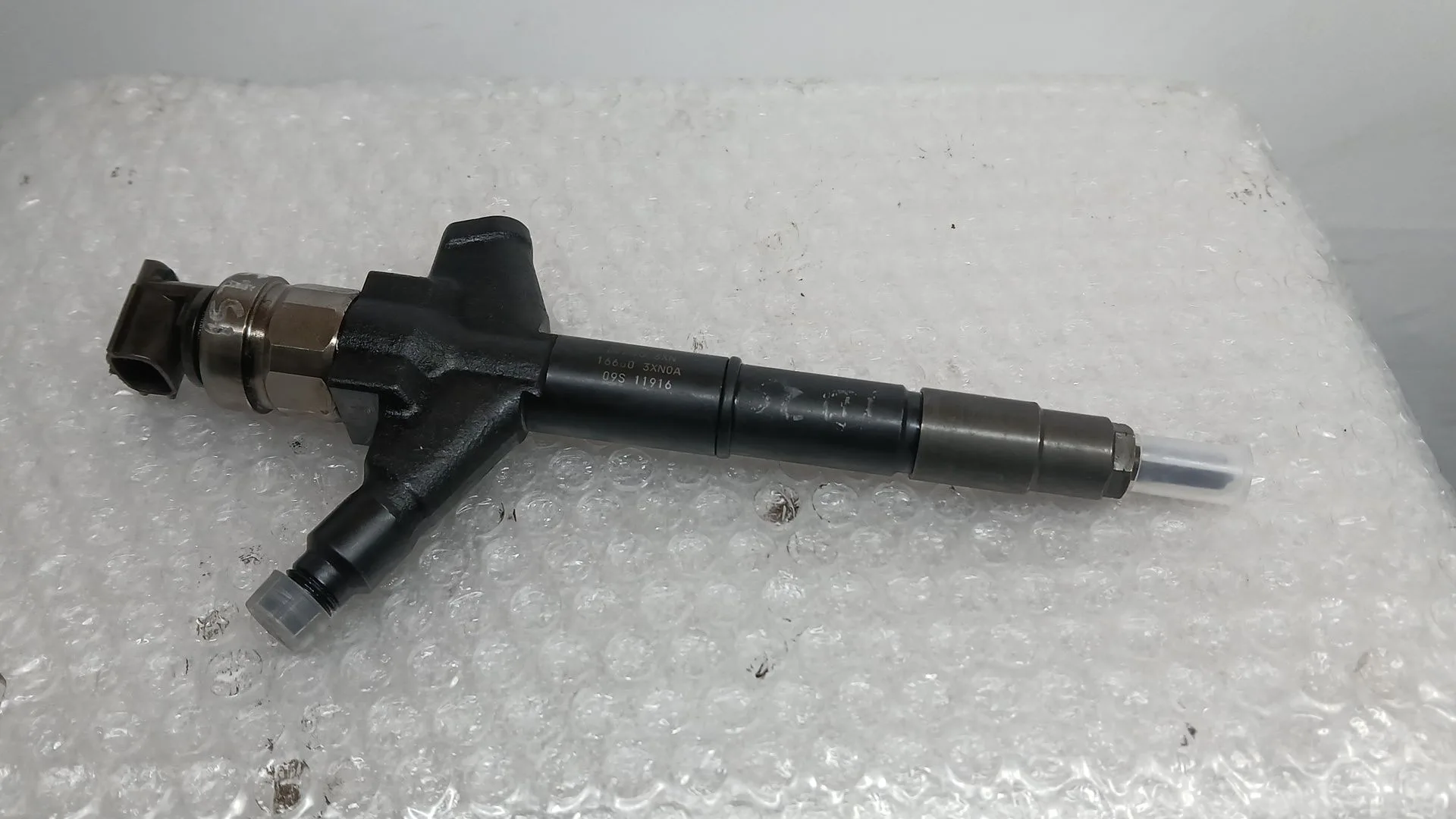 Inyector para Nissan Cabstar ->09.06