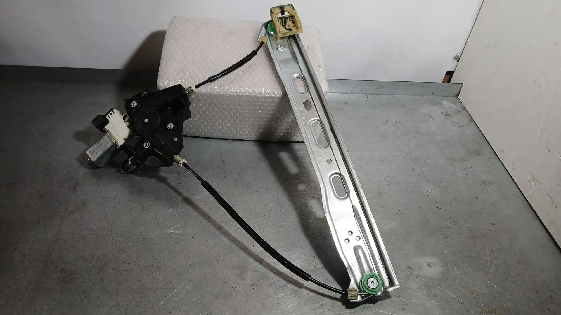 Elevalunas Delantero Izquierdo para Ford Tourneo Connect / Grand Tourneo Connect V408 Monospace