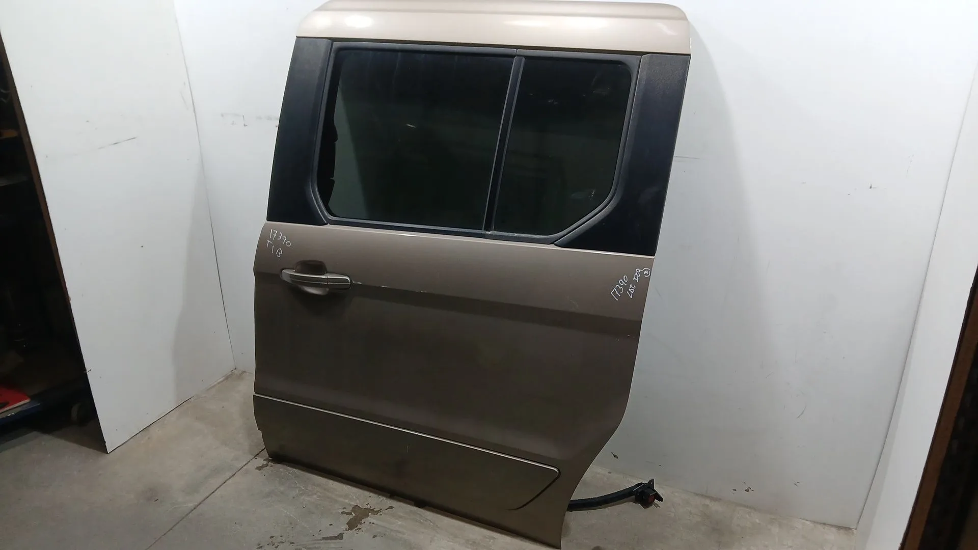 Puerta Lateral Corredera Izquierda para Ford Tourneo Connect / Grand Tourneo Connect V408 Monospace