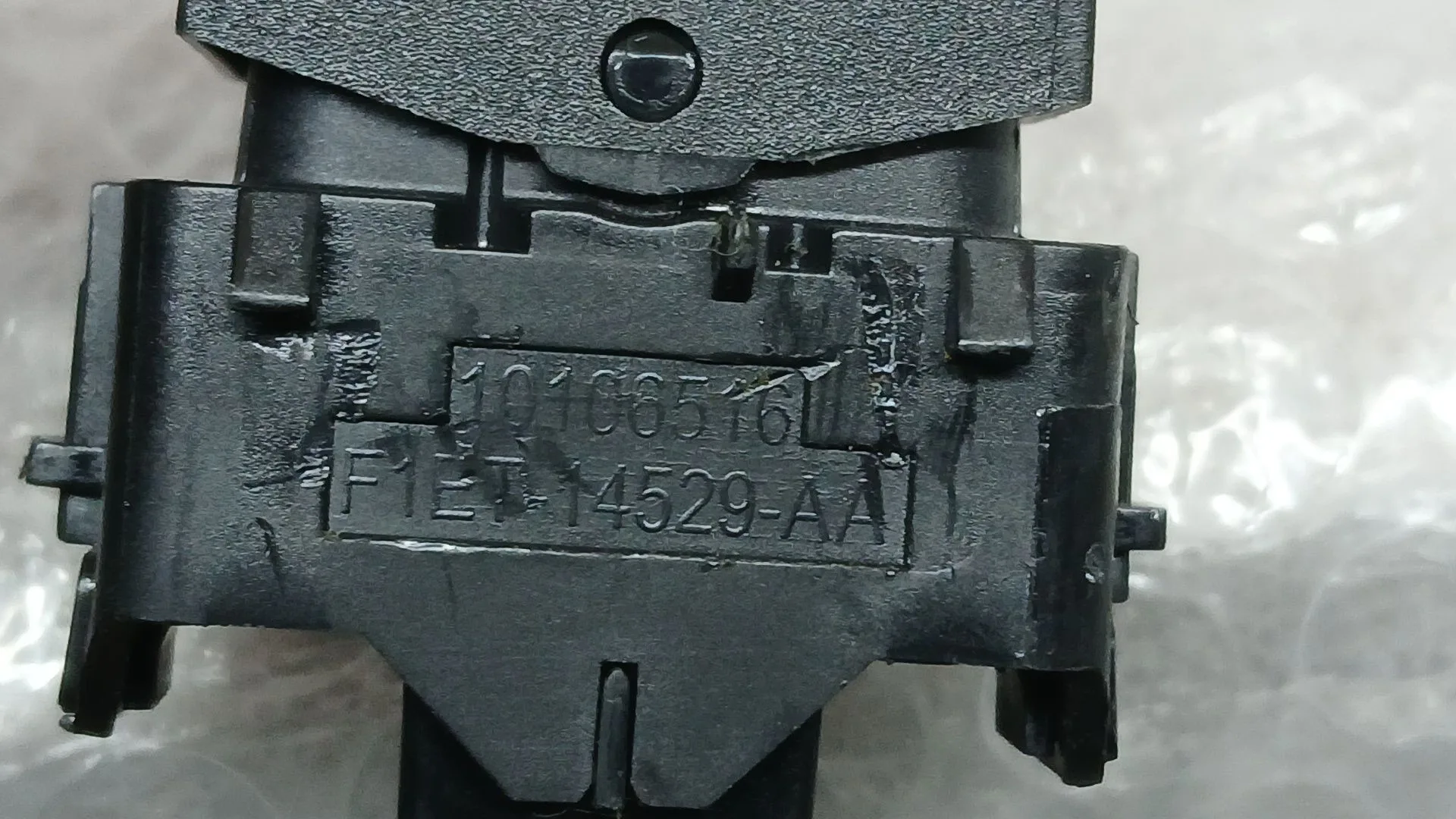 Mando Elevalunas Delantero Derecho para Ford Tourneo Connect / Grand Tourneo Connect V408 Monospace