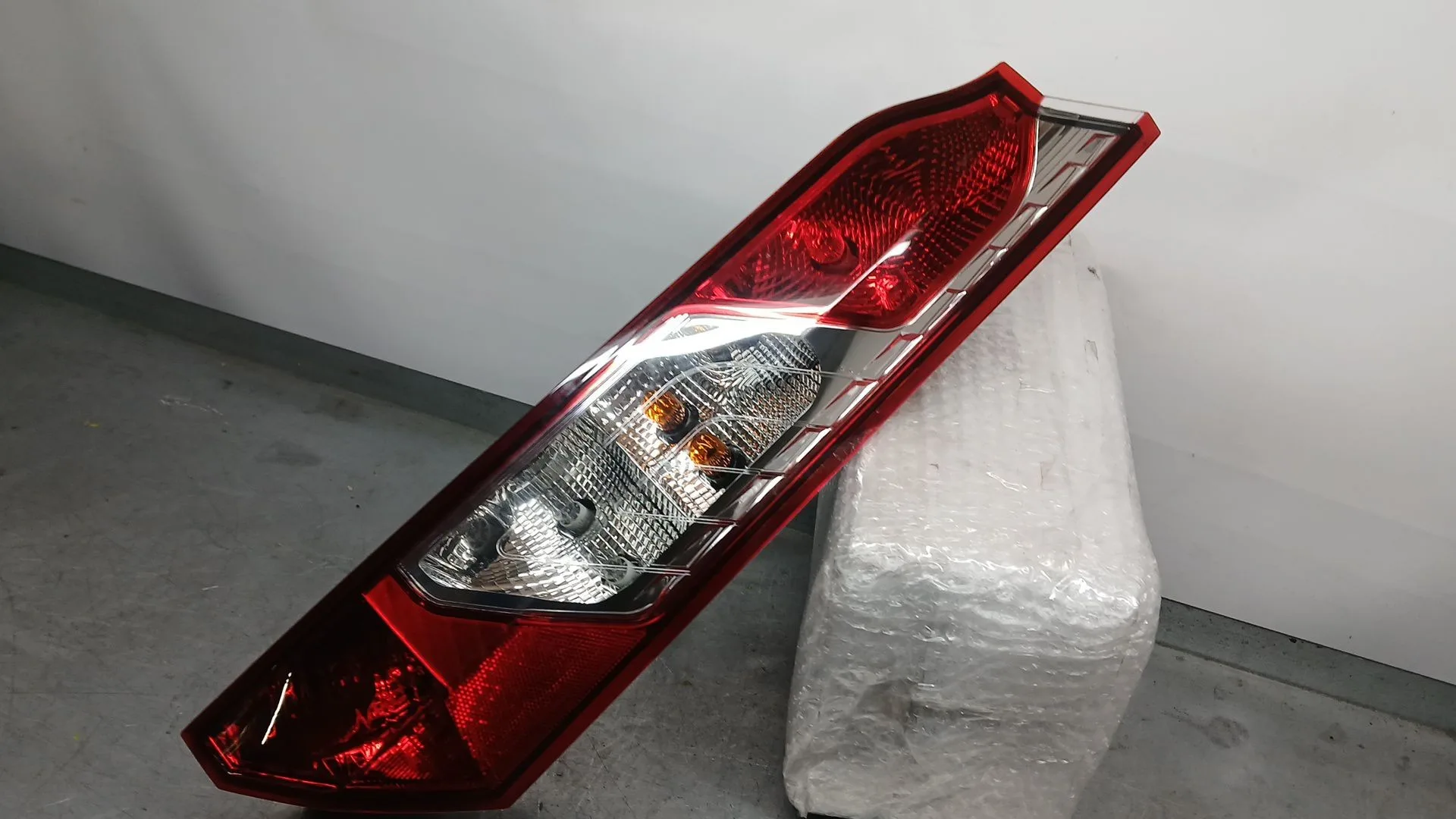 Piloto Trasero Derecho para Ford Tourneo Connect / Grand Tourneo Connect V408 Monospace