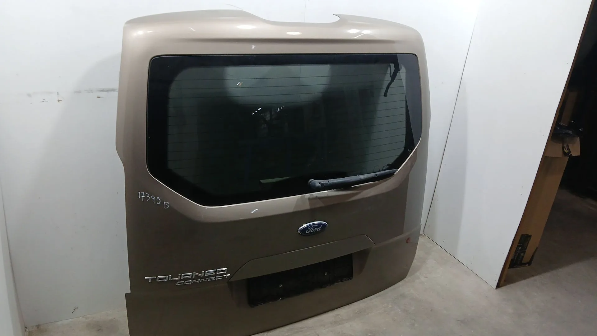 Porton Trasero para Ford Tourneo Connect / Grand Tourneo Connect V408 Monospace