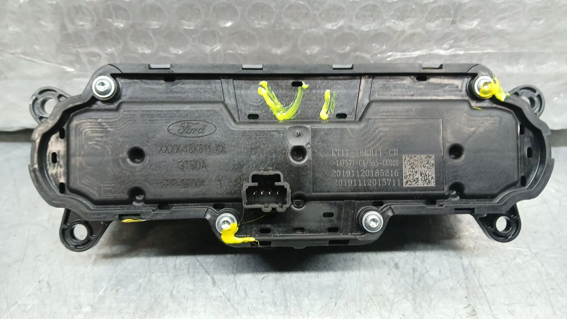 Mando Radio para Ford Tourneo Connect / Grand Tourneo Connect V408 Monospace