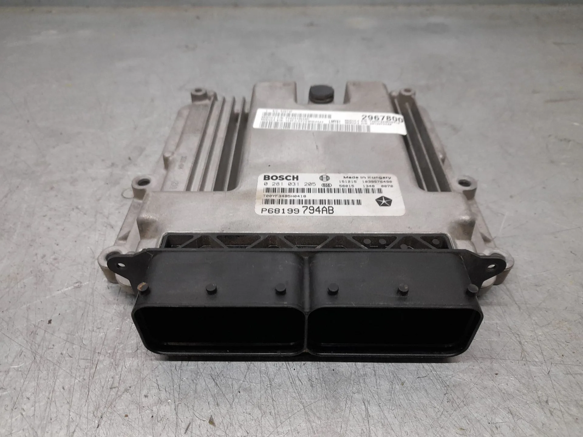 Centralita Motor Uce para Jeep Cherokee
