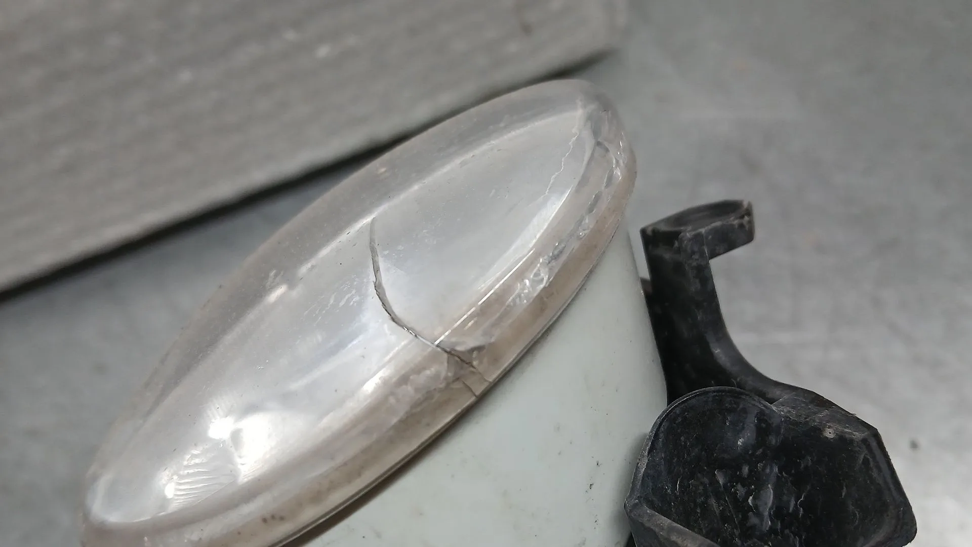 Faro Antiniebla Derecho para Toyota Yaris (_P13_)